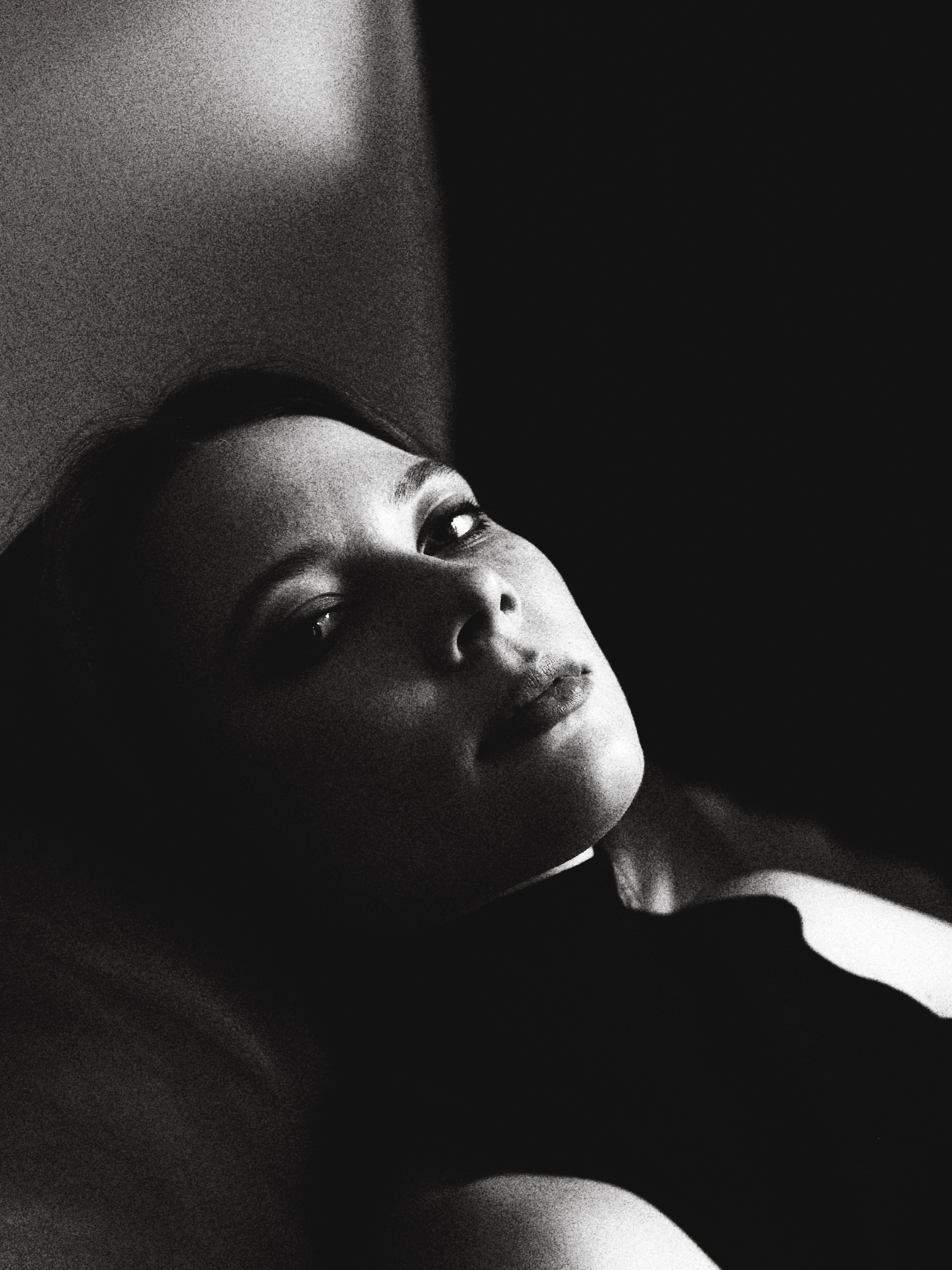 Чёрно-белая фотография — портреты в москве. Фотограф-психолог Валерия Никитина в Москве