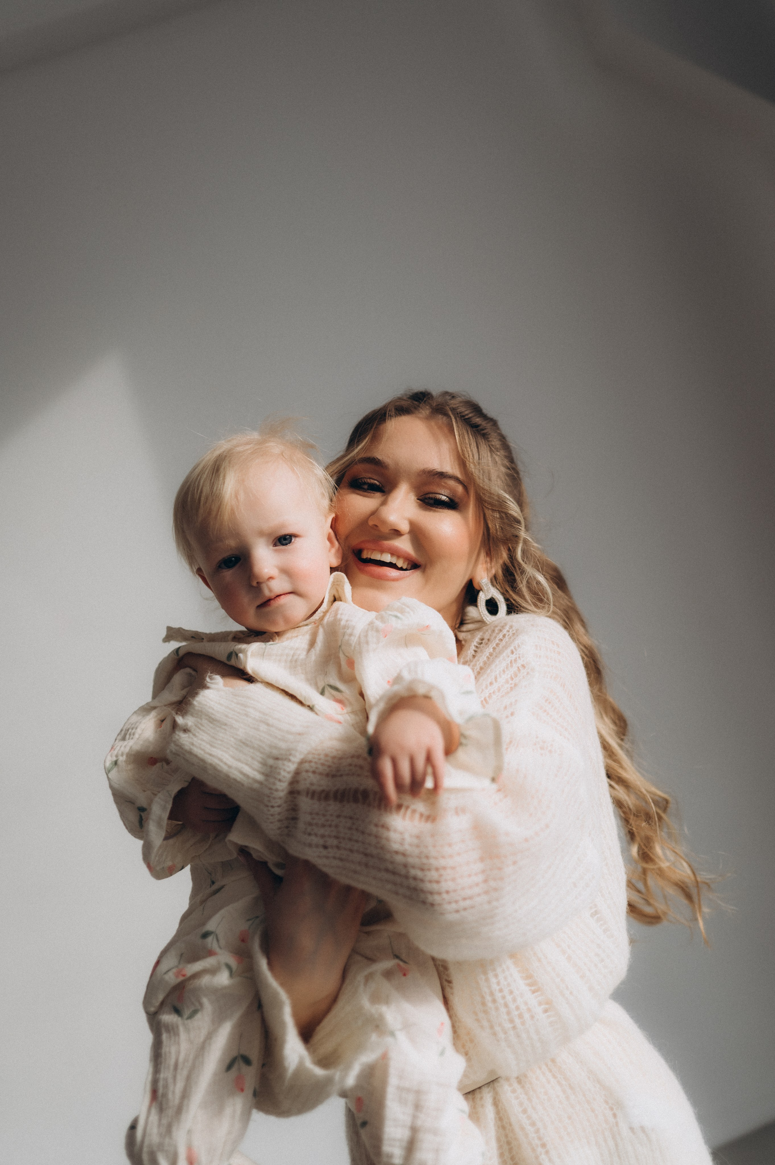 Нежная история Марины и Есении. Семейный фотограф в Минске Дарья Дреко