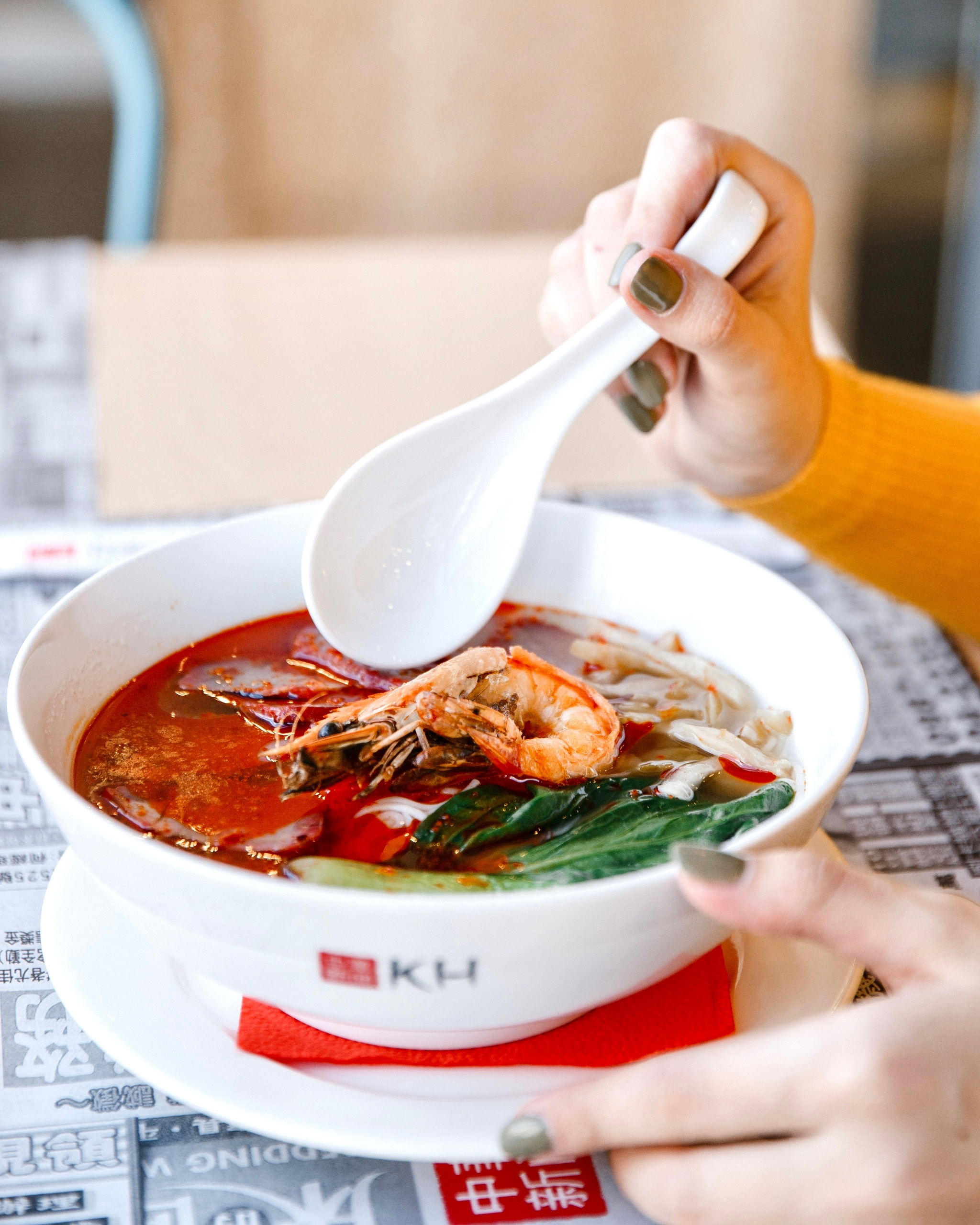 China News. AMODEO STUDIO