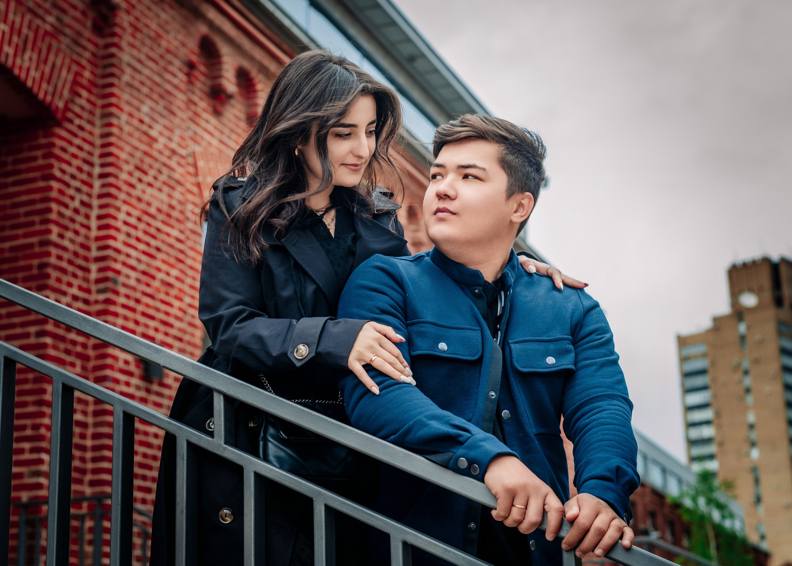 Love Story в бизнес-квартале Арма. Свадебный фотограф в Москве Kira Sekira