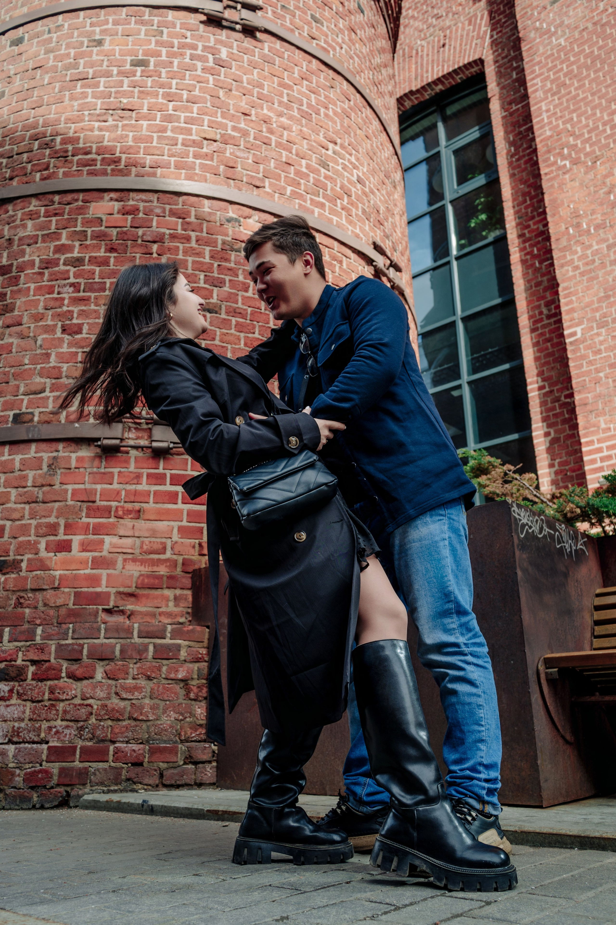Love Story в бизнес-квартале Арма. Свадебный фотограф в Москве Kira Sekira
