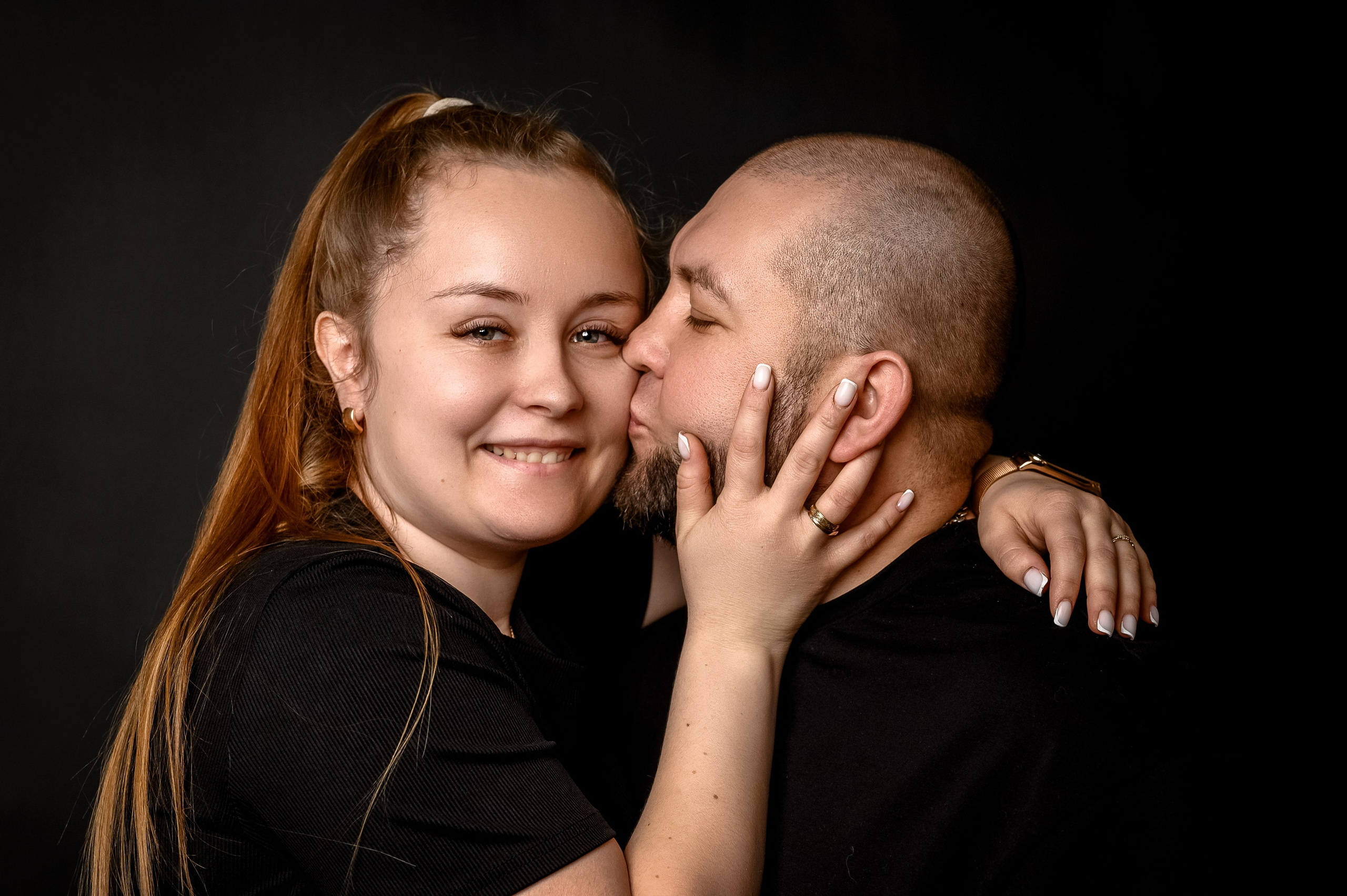 На черном фоне. Семейный и детский фотограф в Канске и Канском р-не, Красноярск и