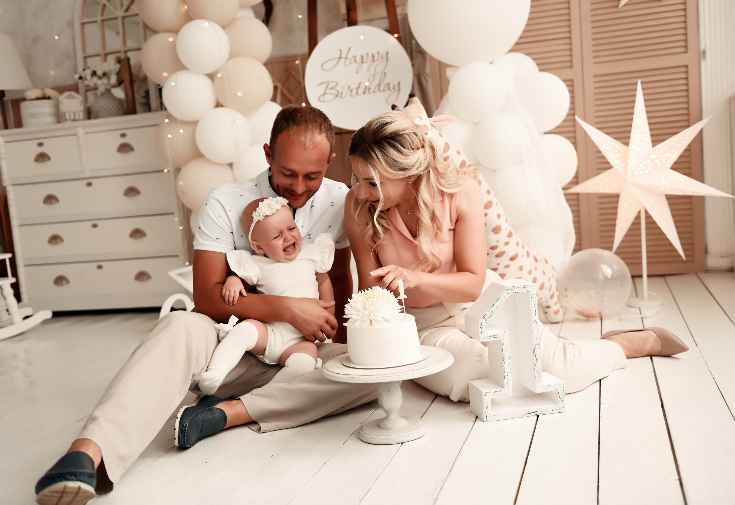 Семейная на 1 годик. Свадебный, семейный, детский, контент фотограф в Омске Максим Ильин