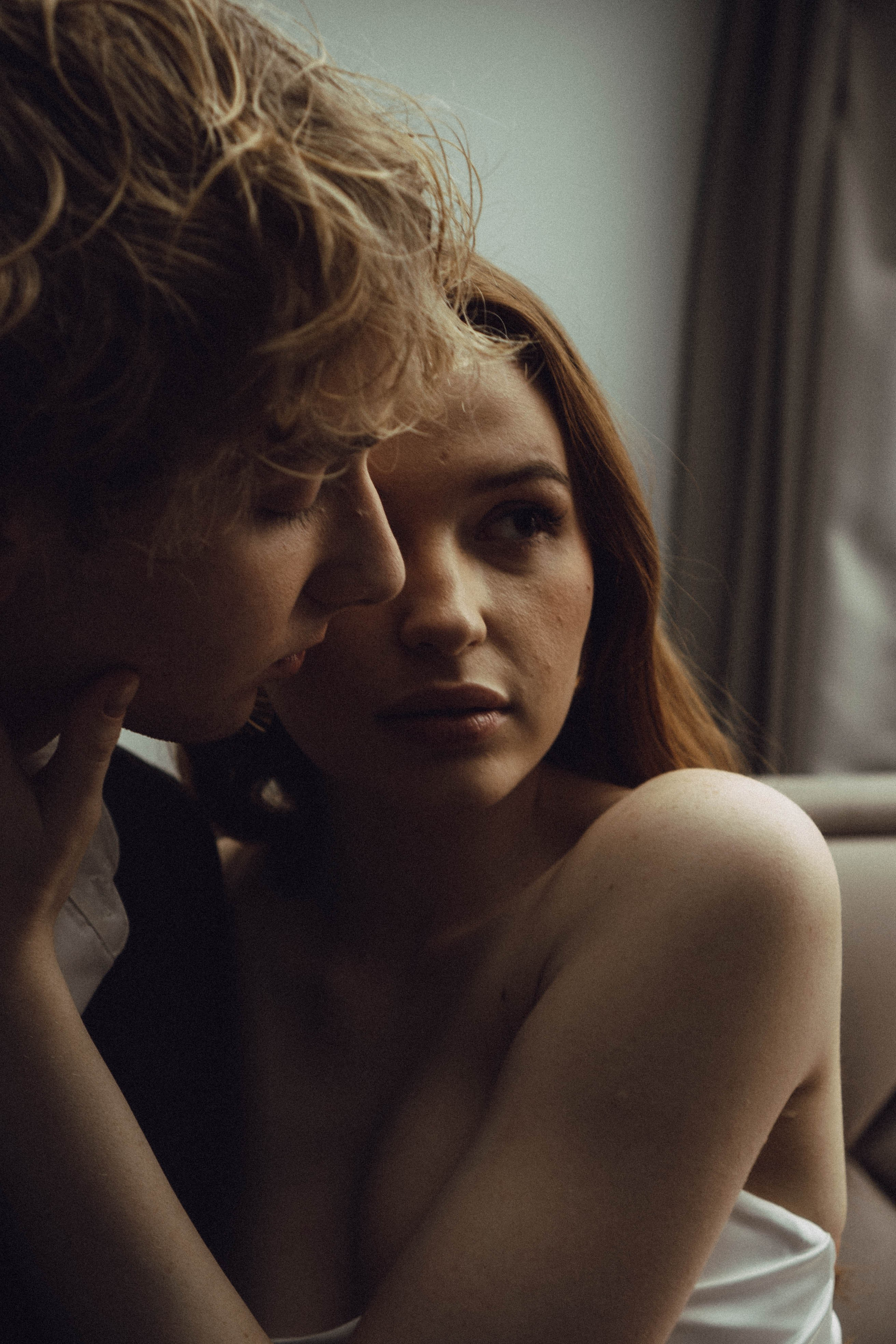 СВАДЕБНАЯ СЬЕМКА В ОТЕЛЕ. СБОРЫ ЖЕНИХА И НЕВЕСТЫ И ТАКЖЕ ТОР И ПОДГОТОВКА К ПРОГУЛКЕ. Профессиональный фотограф, Санкт-Петербург — Виктория Богомолова