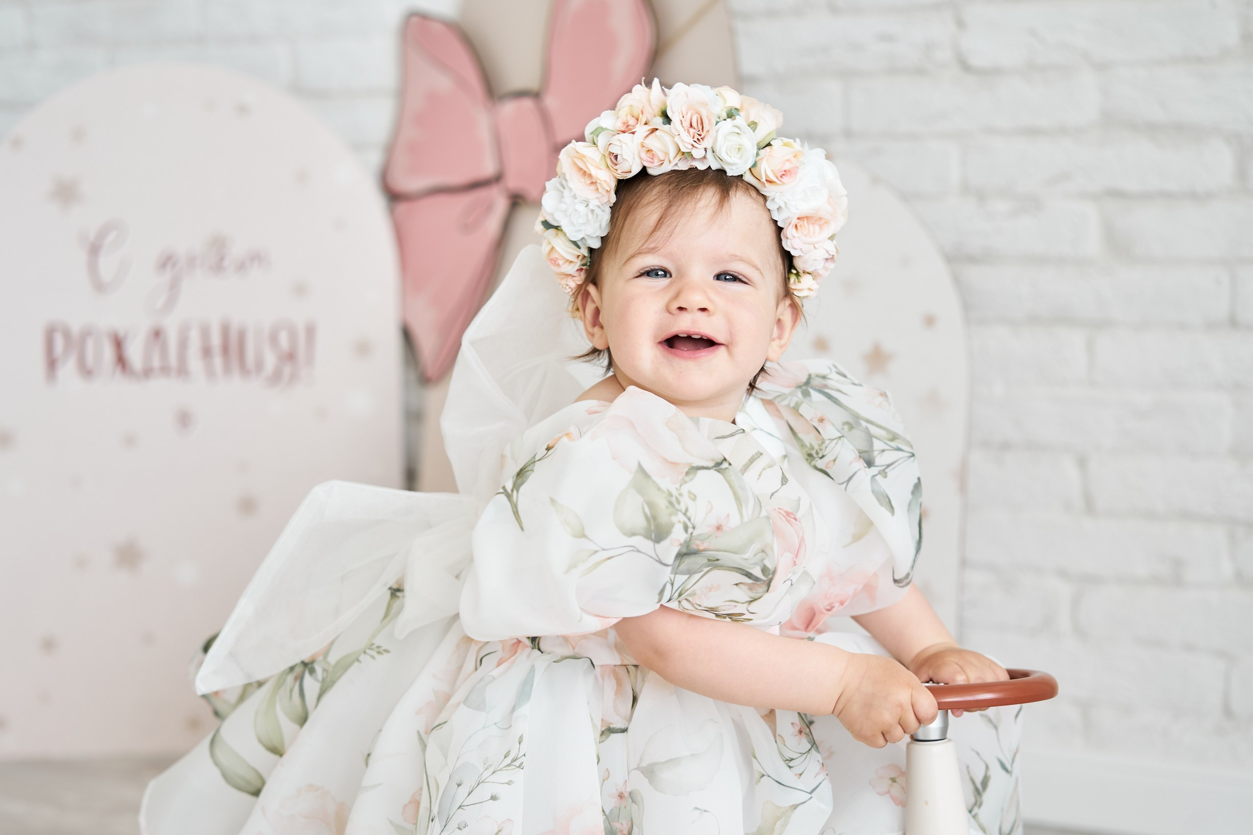 Семейная фотосессия в студии. Фотограф Екатеринбург Кокшарова Александра