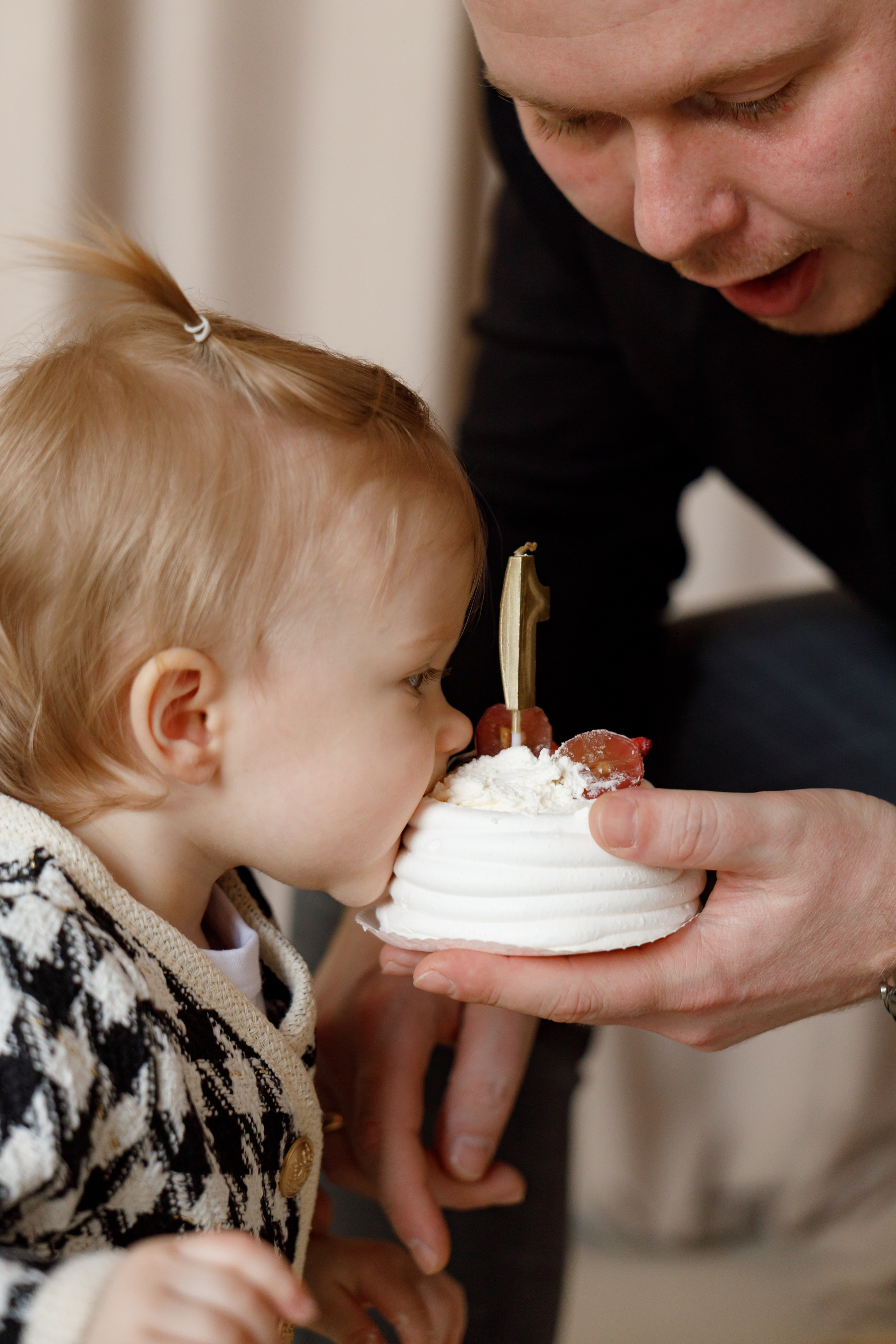Таисии годик. Семейный и детский фотограф в Челябинске Елена Вышегородцева