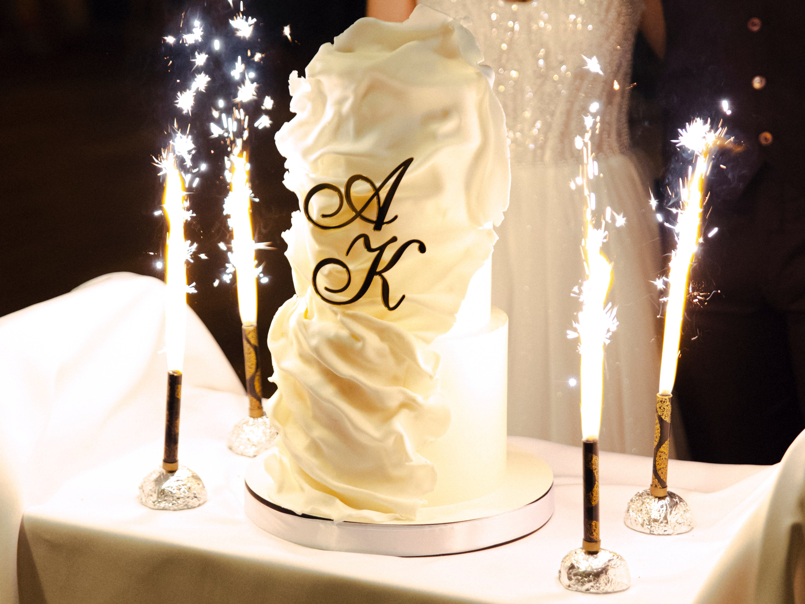 Выездная регистрация в Любогорье. Фотограф СПБ Засорина Юлия