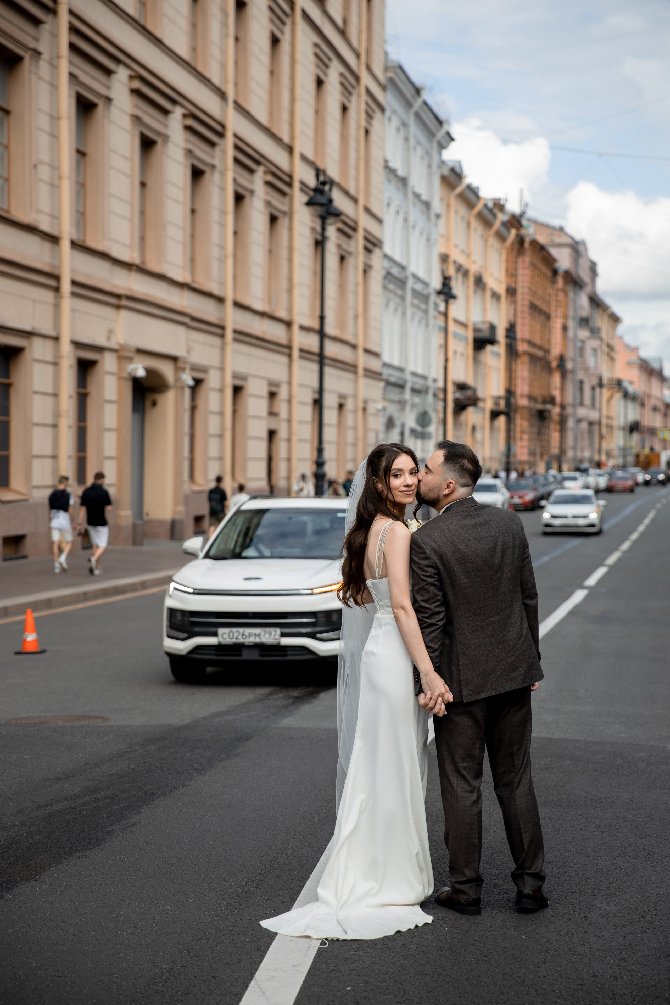 Анна и Александр / Прогулка + ЗАГС. Свадебный и семейный фотограф в Москве Диана Левченко