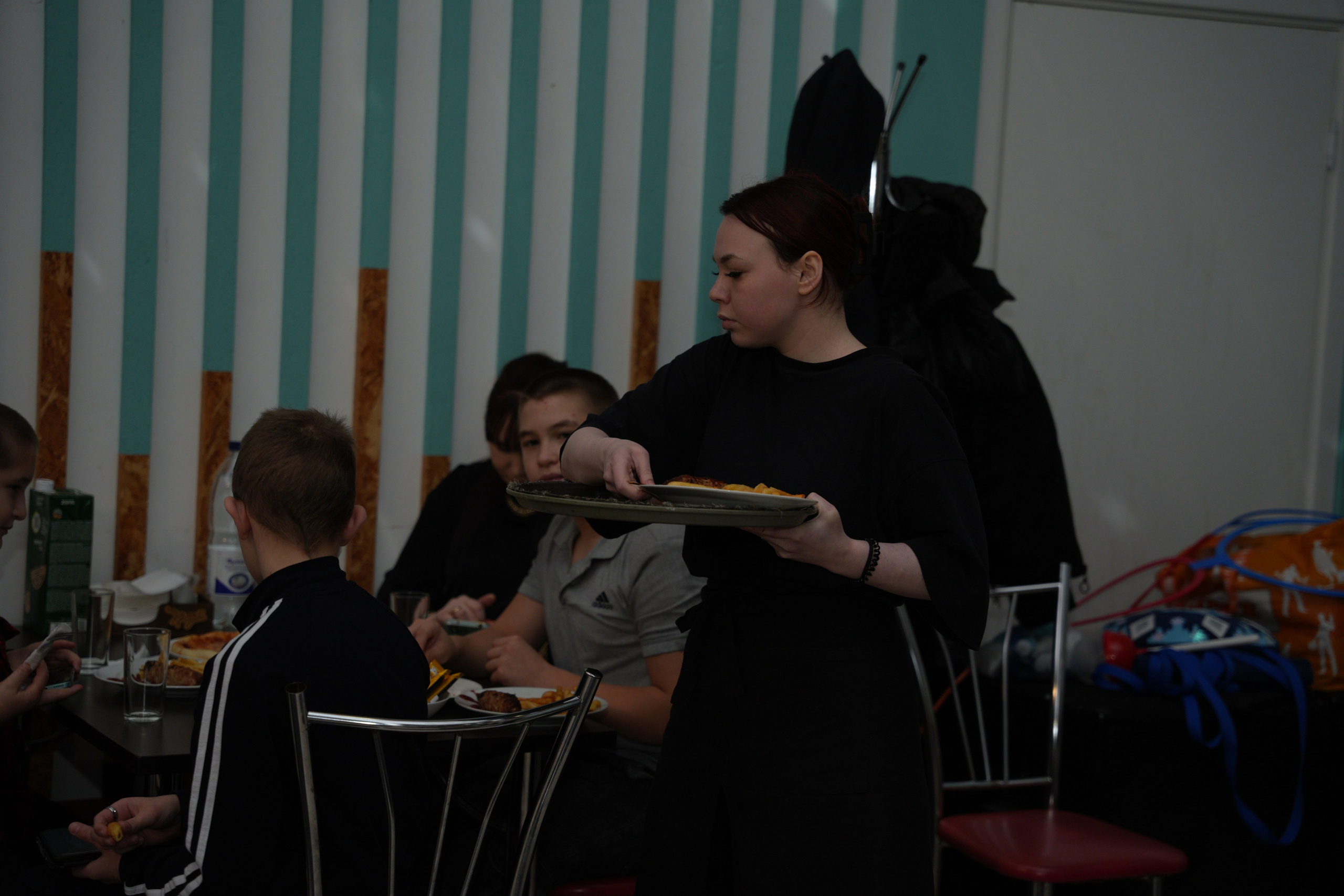 Социально —благотворительная акция «Ты в этом мире не один», посвященная Международному дню инвалидов. ВЫПУСКНЫЕ АЛЬБОМЫ, Школьный фотограф, семейный и свадебный в Саратове и области Ольга Плаксина