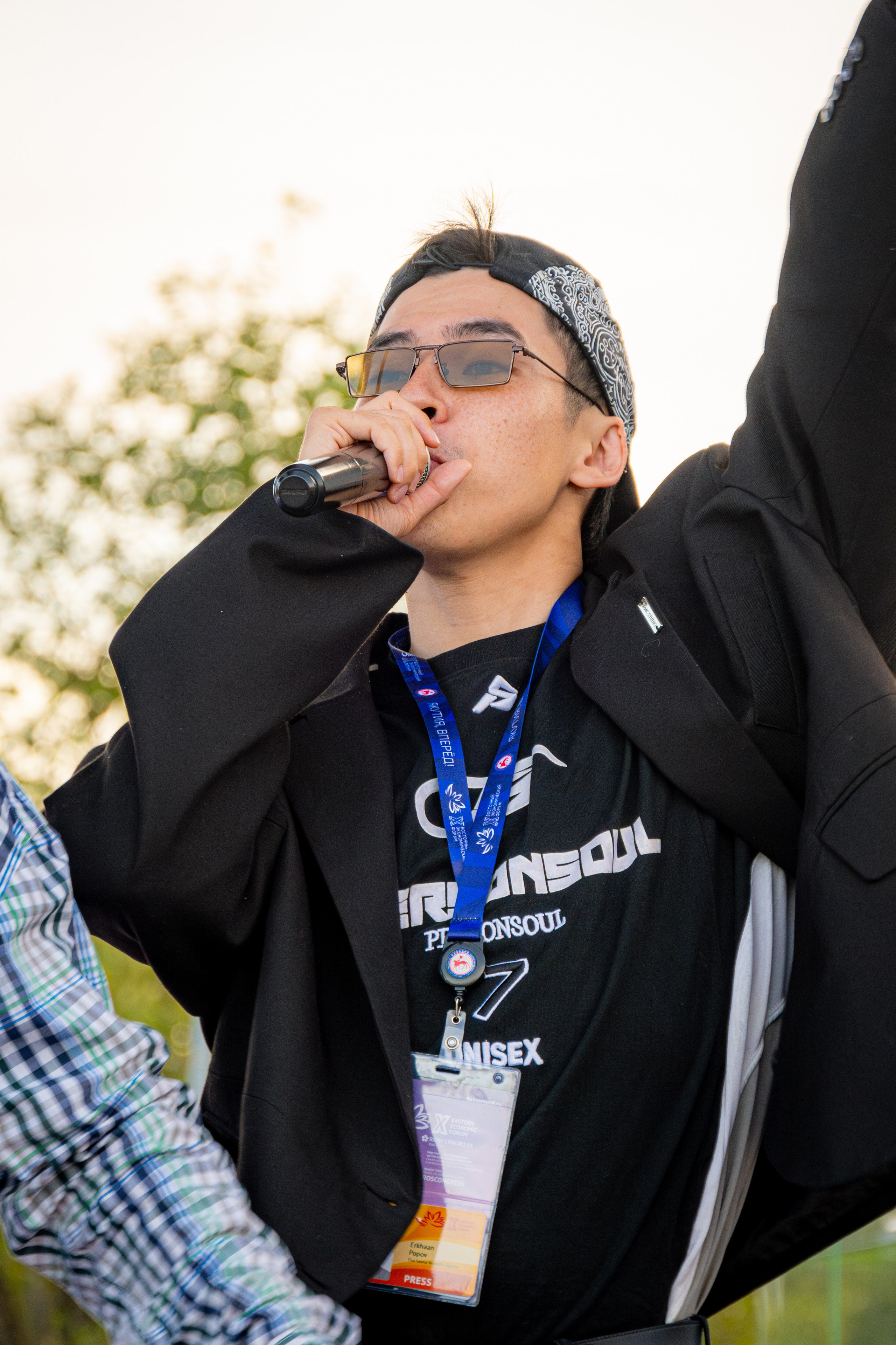 Выступление музыкального лейбла «Yieleex». Репортажный и портретный фотограф во Владивостоке Денис Седов