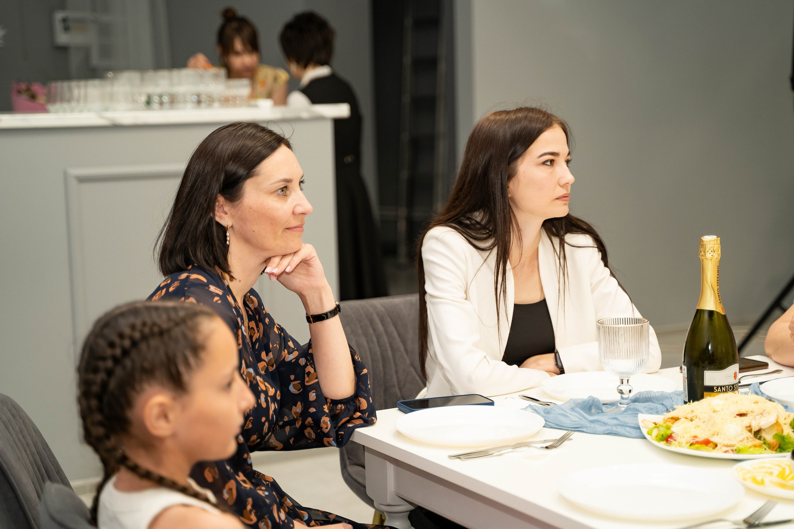 Школа 9 выпуск 2025. Выпускные альбомы в Краснодарском крае