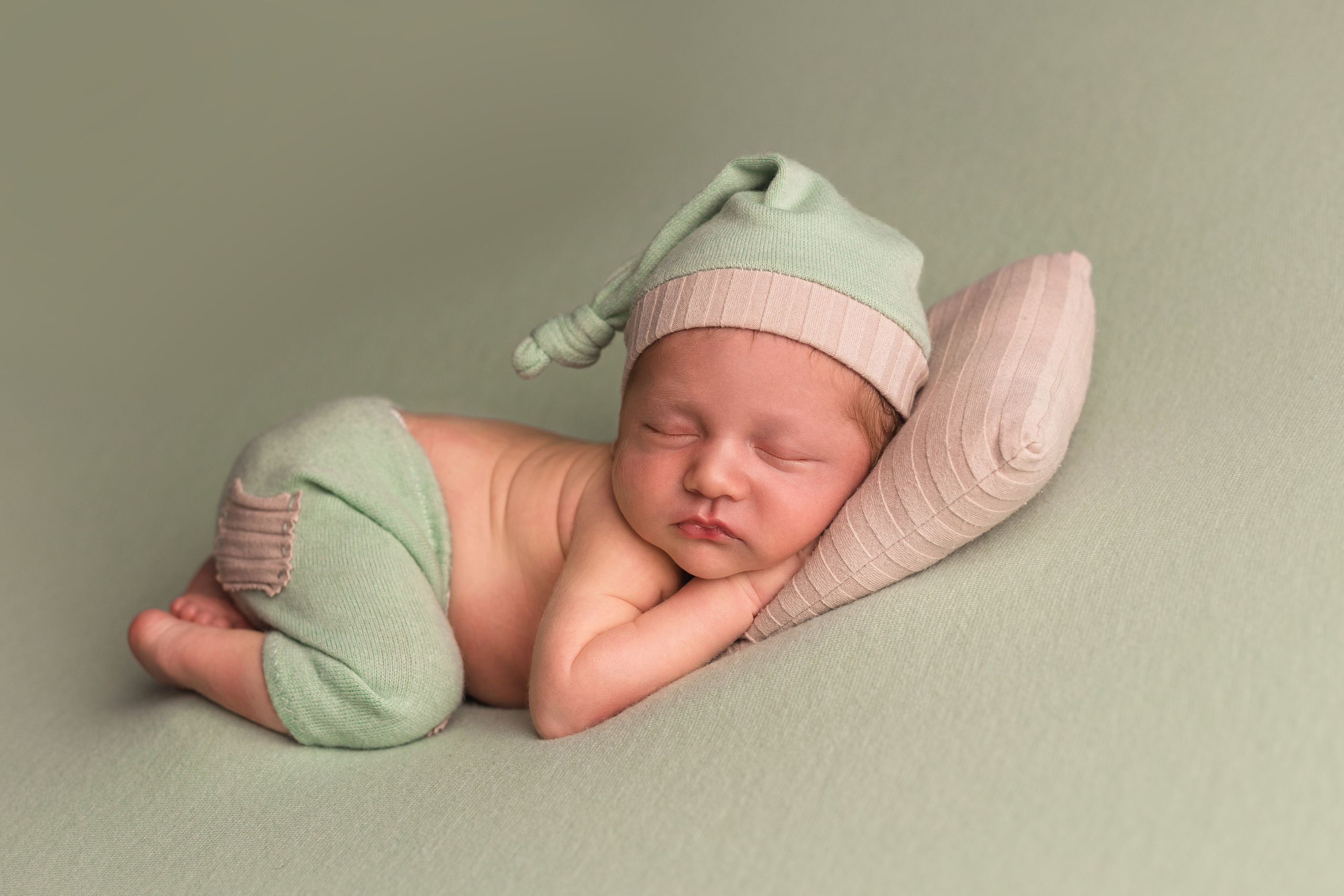 Мальчики. Фотограф новорожденных в Омске Анастасия Моисеева