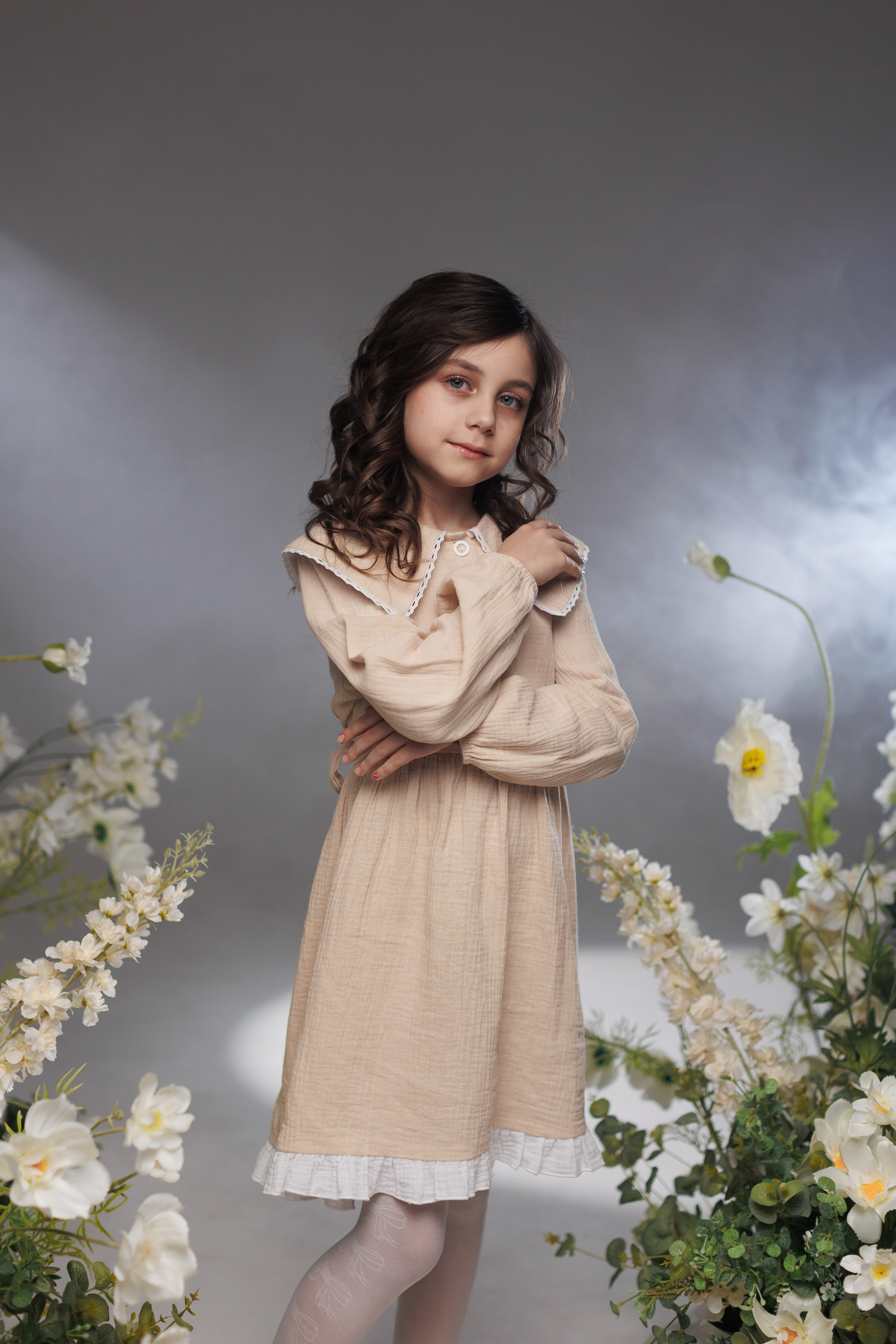 Съемка с цветами для модельного агентства. Анна Демидец — фотограф и маркетолог в Новошахтинске, Шахтах и Ростове-на-Дону