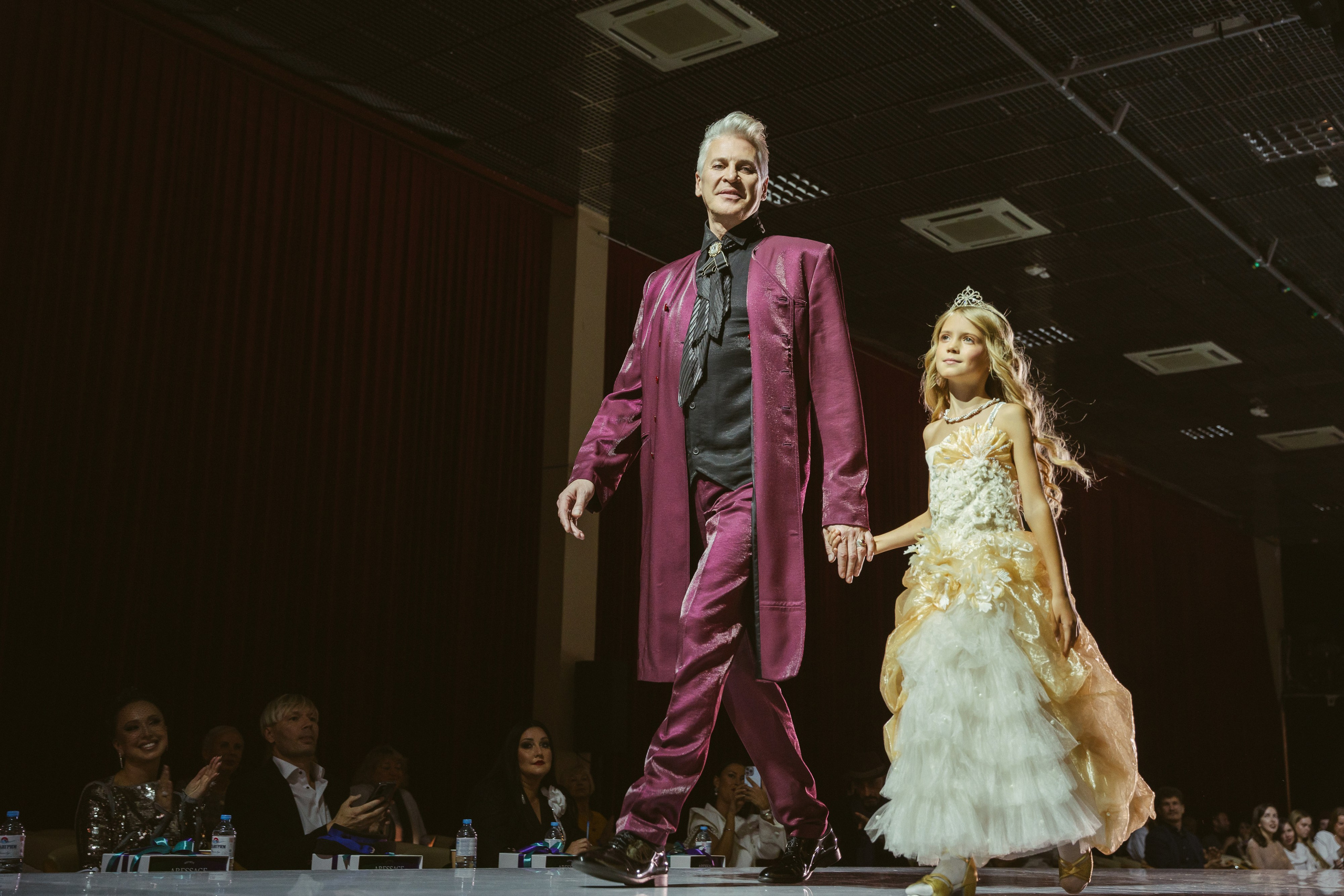 Fashion показ коллекций дизайнеров (всероссийский). Свадебный, репортажный, семейный фотограф Елена Брюхова