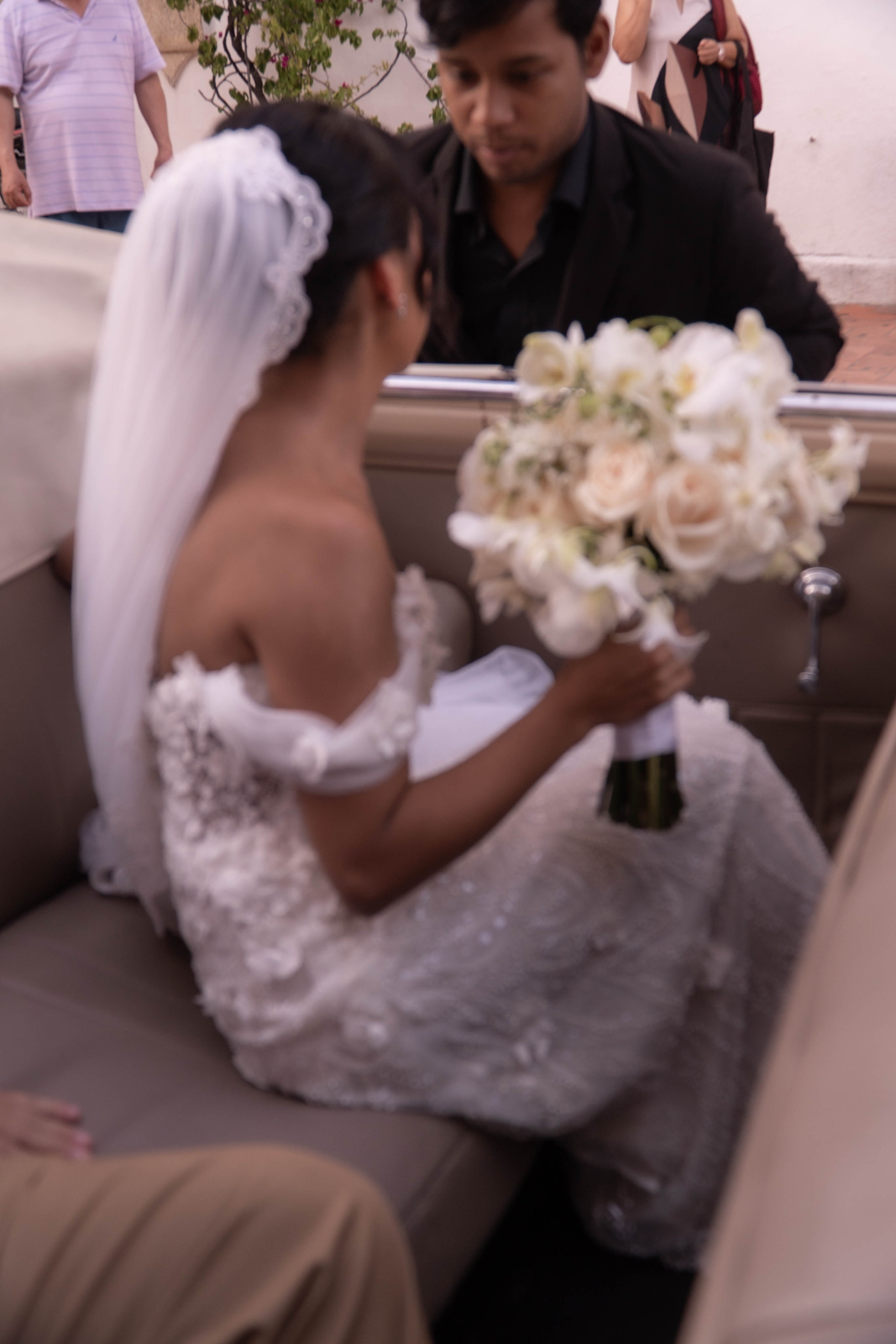 Catalina and Romain. Wedding Photographer in Barcelona and Medellin