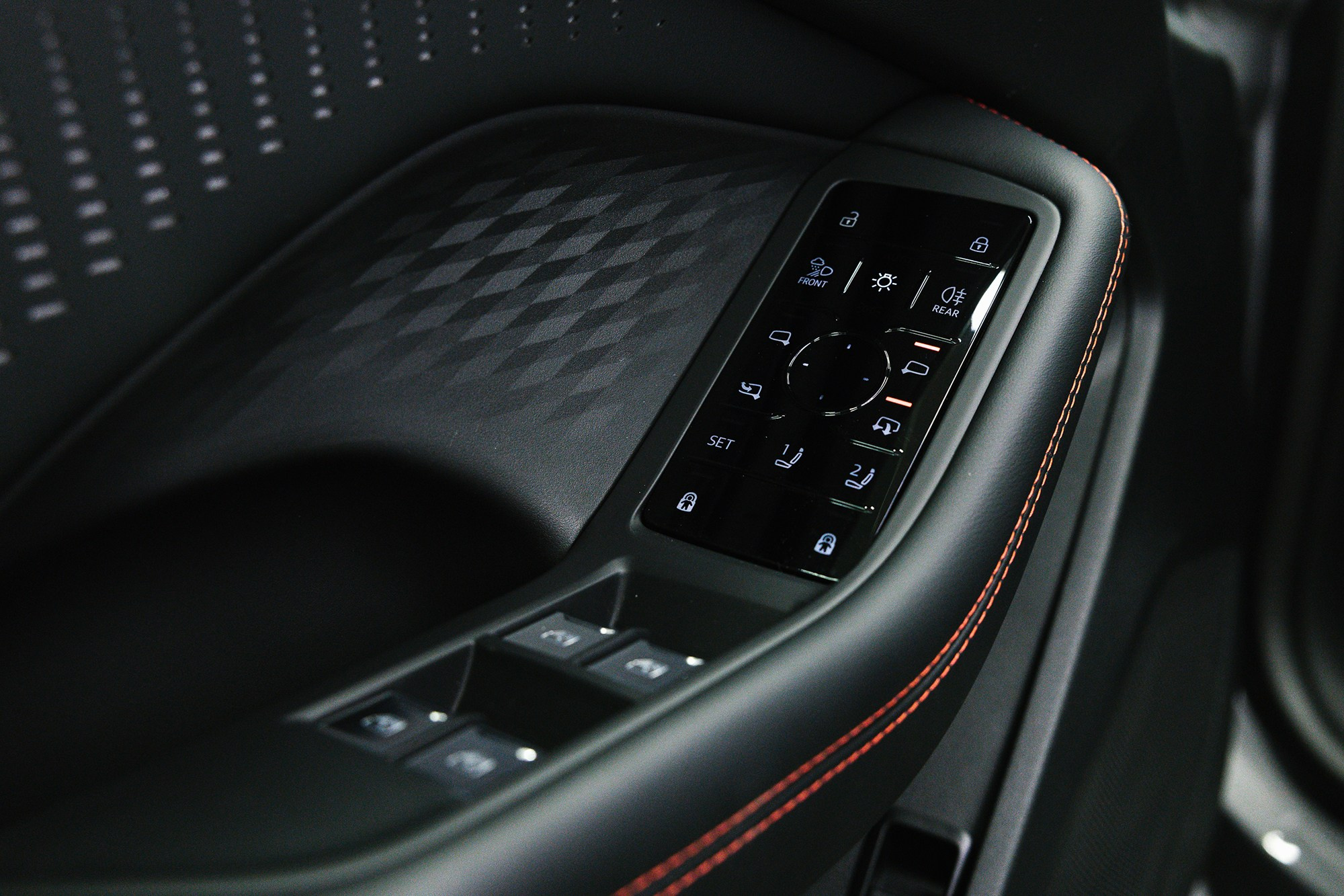 Audi A5  40 TFSI 2.0 quattro S tronic (204 л. с.). Автосалон «Х-Авто»