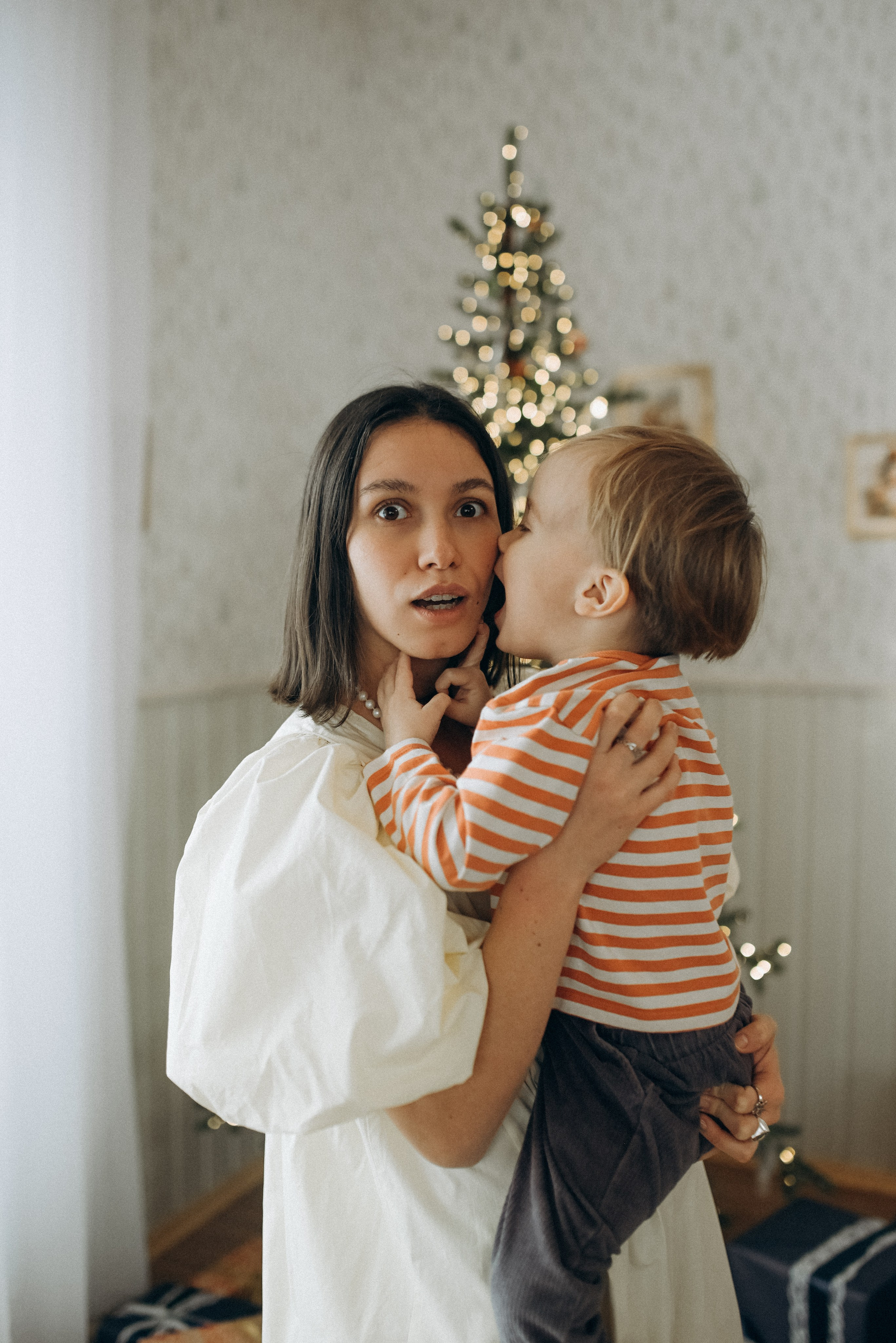 Антон, Маша, Мирон и Корней. Главная