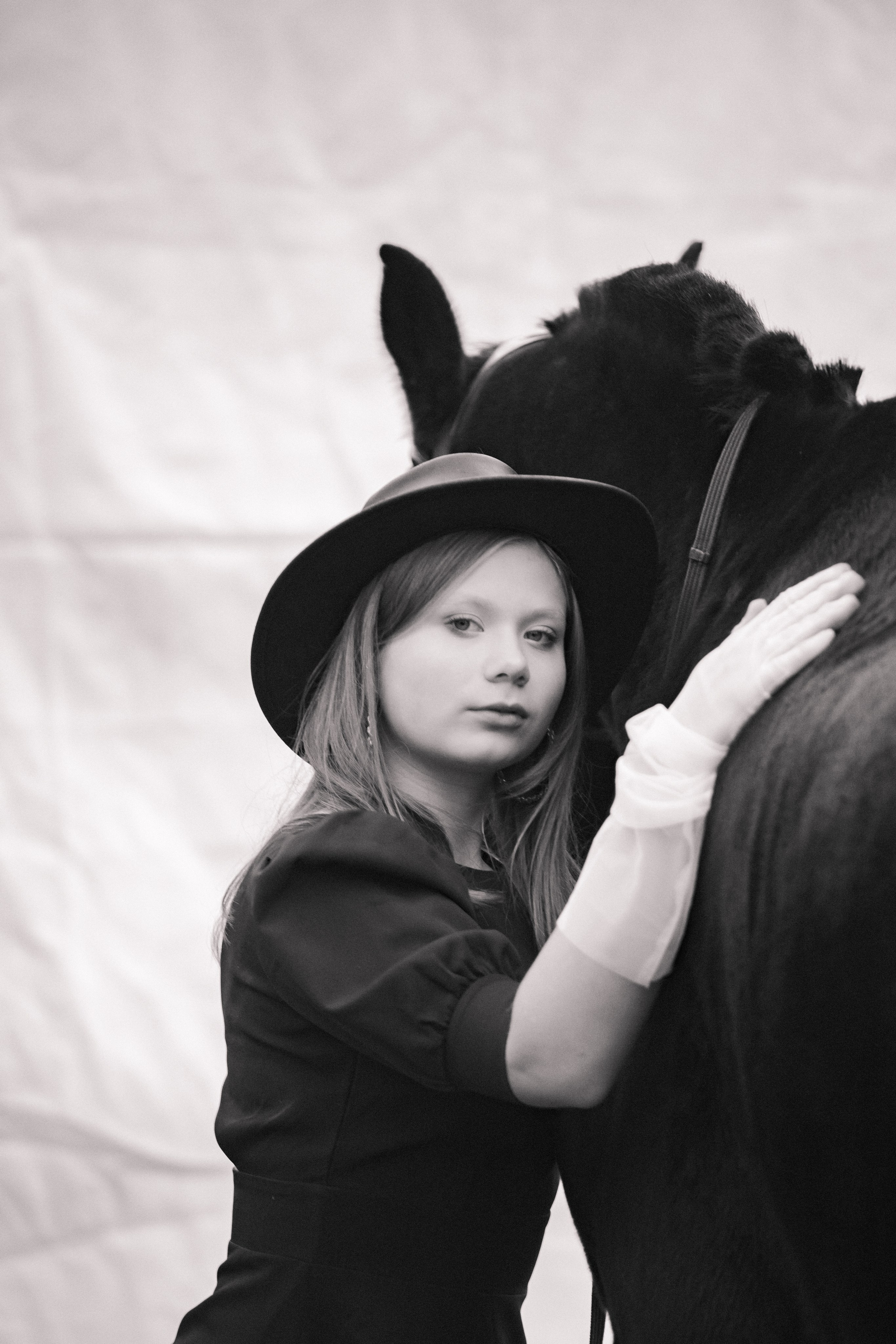 Проект DEFILE. Конный фотограф в Санкт-Петербурге Анна Лебедева