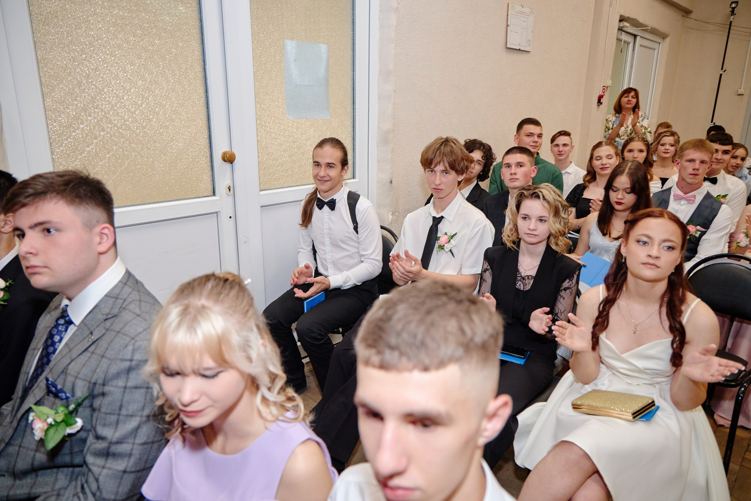 Выпускной 35 Сош. Фотограф Выпускные альбомы Таганрог Сергей Коробченко