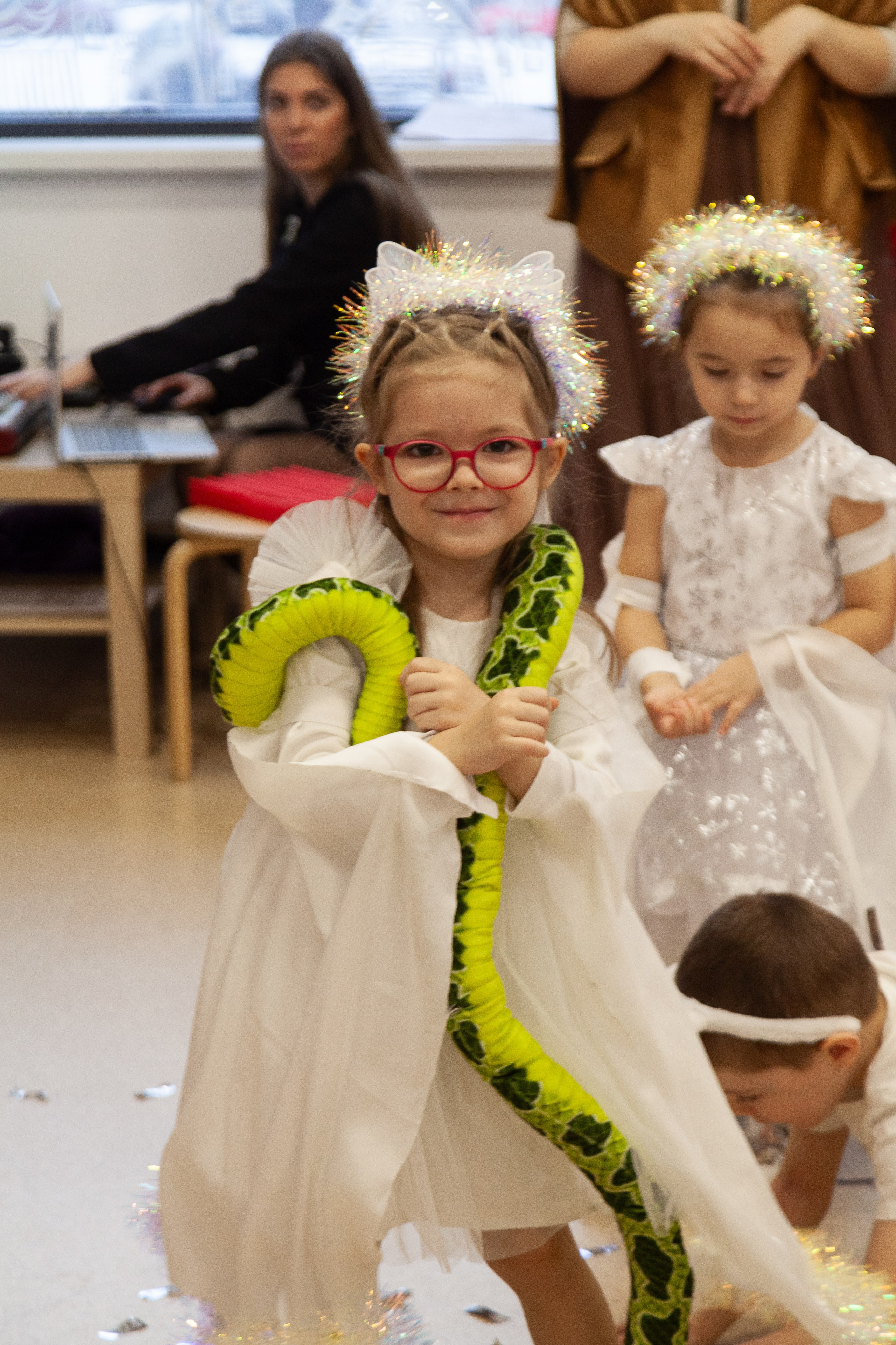 Новогодний утренник. 17.12.24. Профессиональное фото в Казани: от идеи до результата. Фотограф Яна Мур