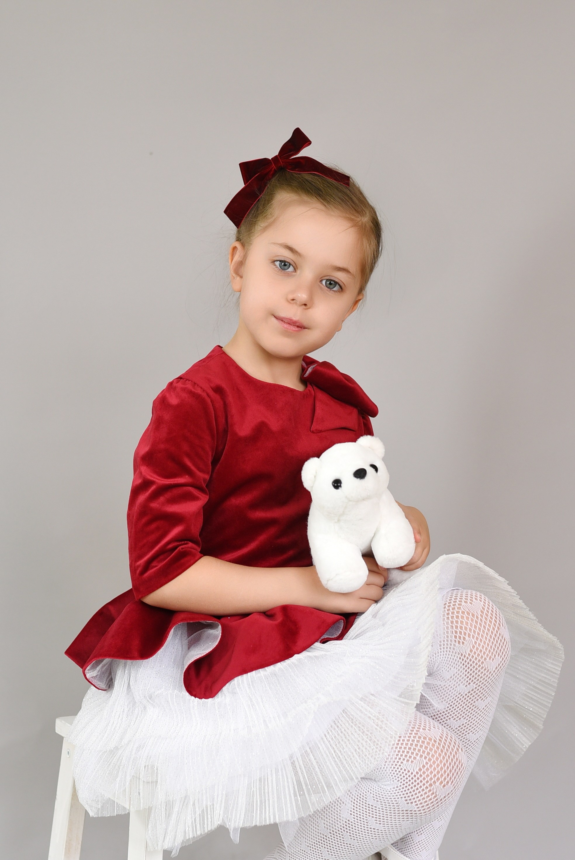 Фотоальбомы для детского сада. Стильные выпускные альбомы, детские фотосессии, сюжетные фотографии