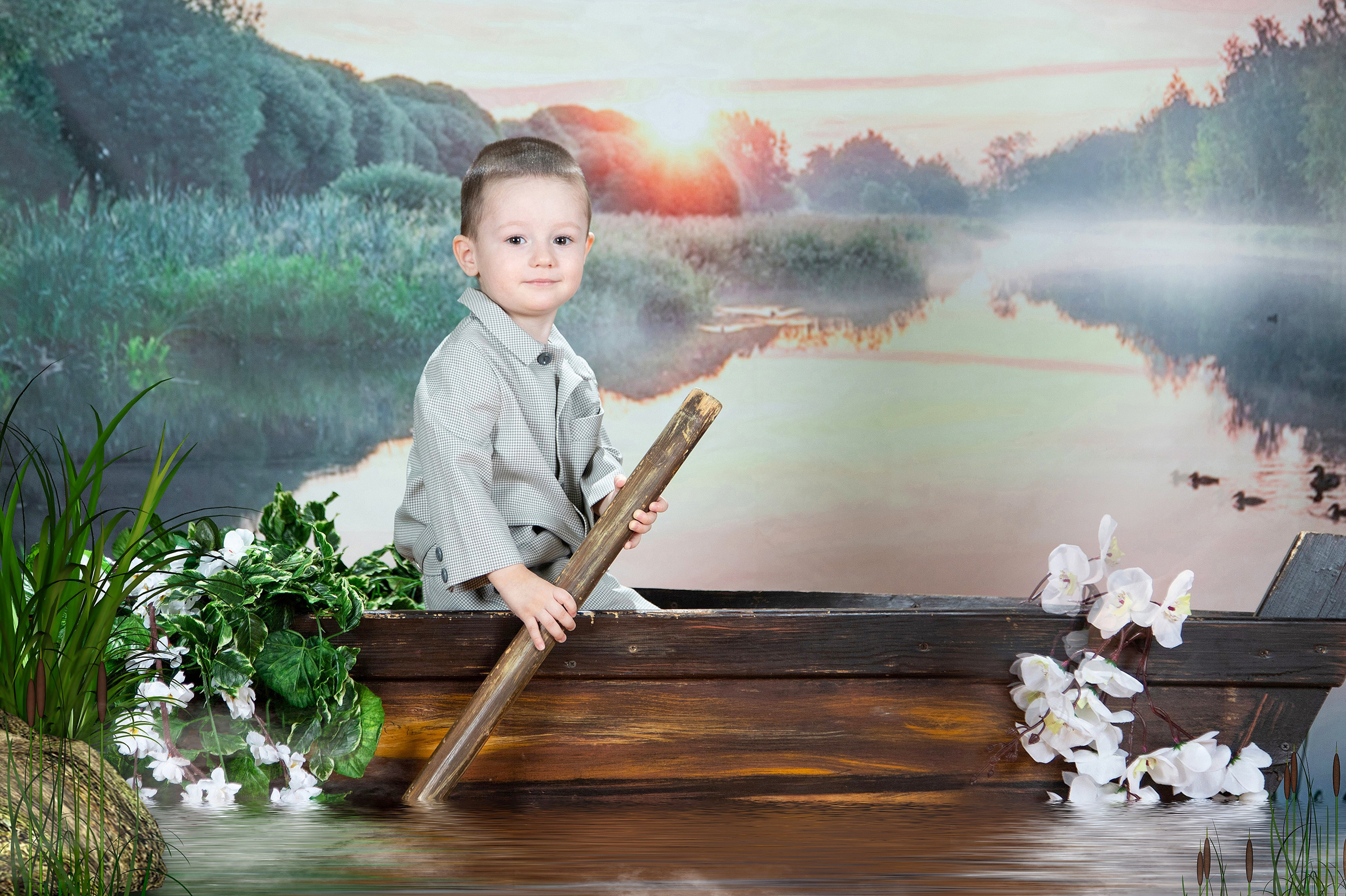 Прогулка, но лодочке детская фотосессия. Детская фотостудия «Фоточка» Москва Зеленоград фотопроекты, выпускные альбомы