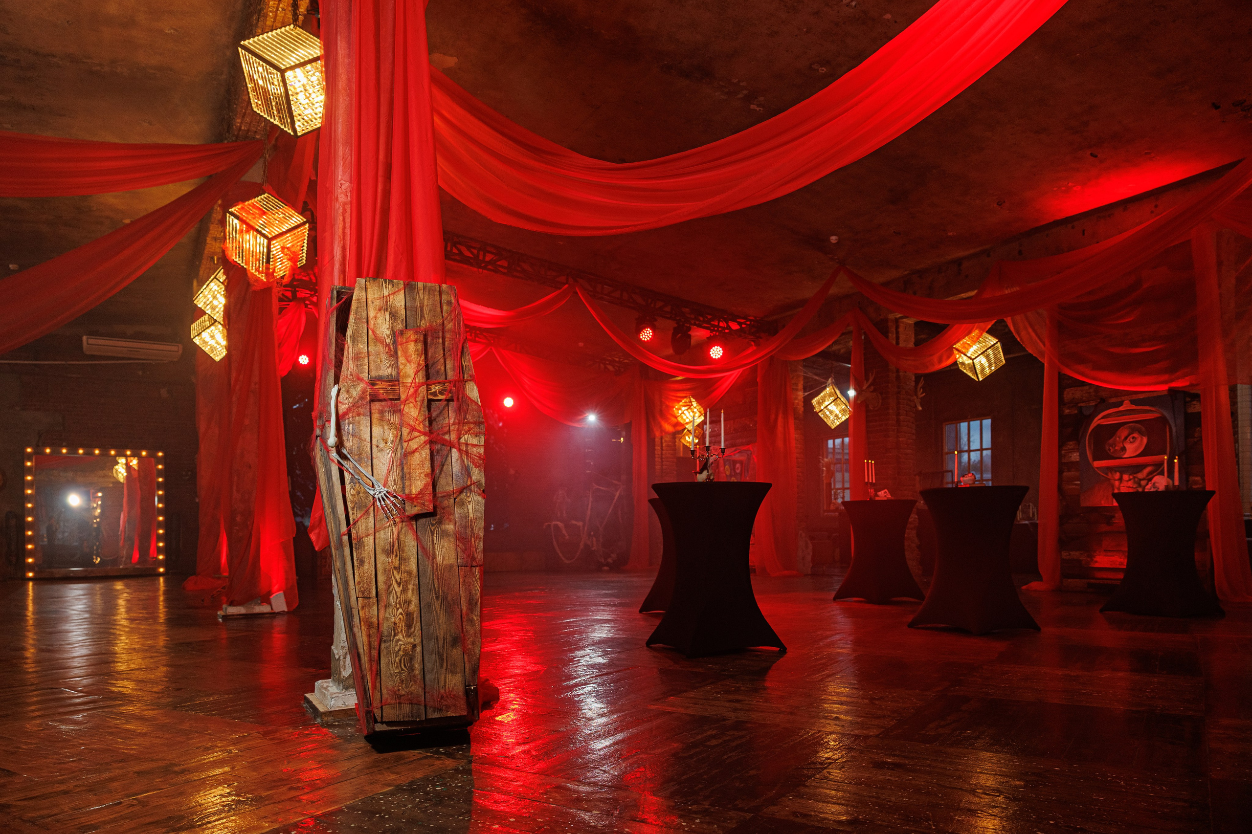 Корпоратив в стиле HALLOWEEN. Репортажный фотограф Ольга Кочетова в Москве