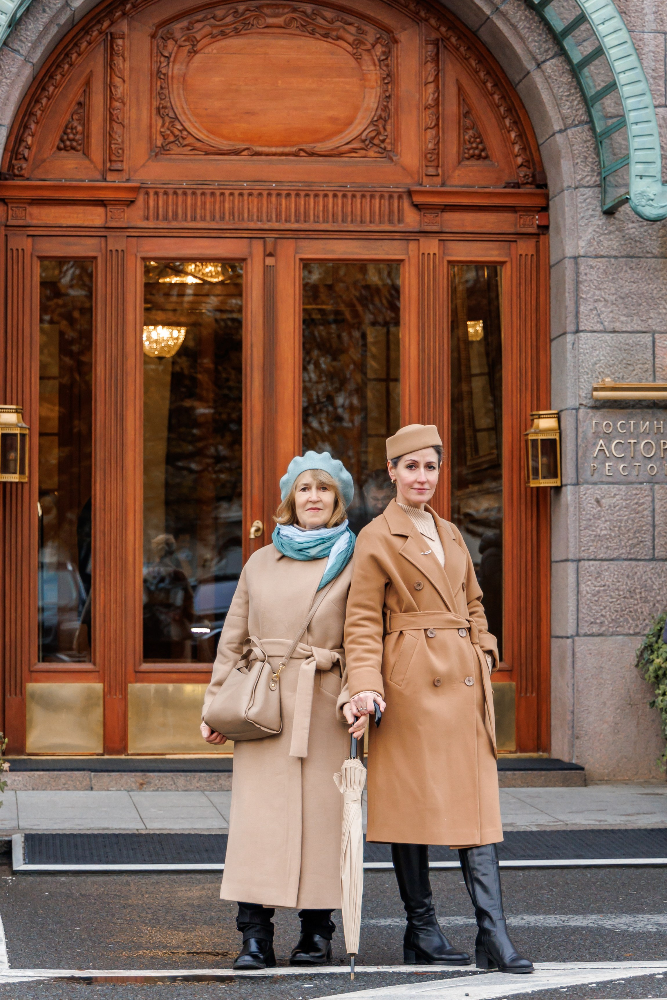 Две улыбки над Невой. Детский и семейный фотограф Афанасьева Ольга. Санкт-Петербург