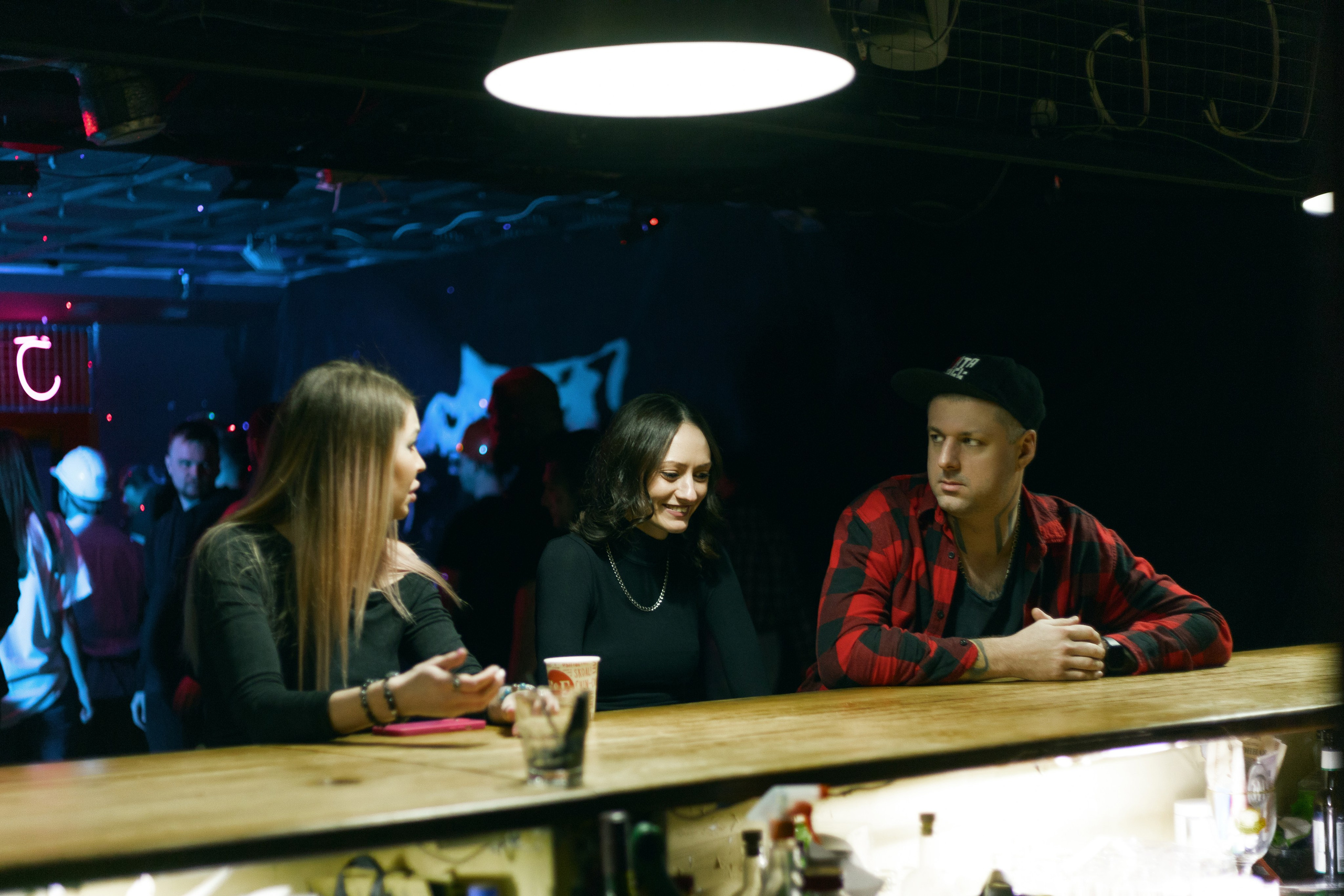 Бэкстейдж со съёмок фильма «Третья смена». Фотограф Александр Закадычный | Таганрог