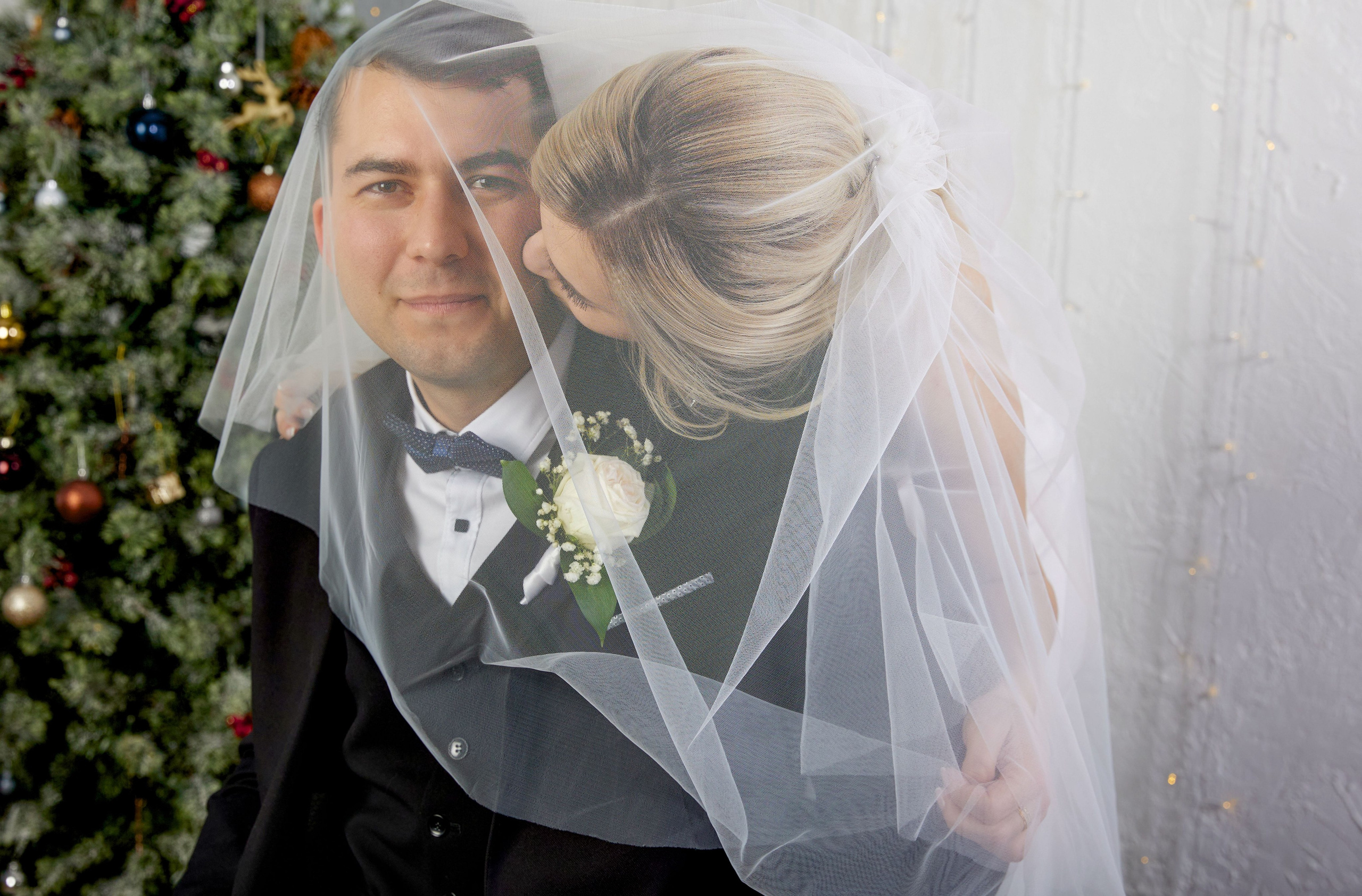 Свадебная фотосессия в студии | цена | идеи