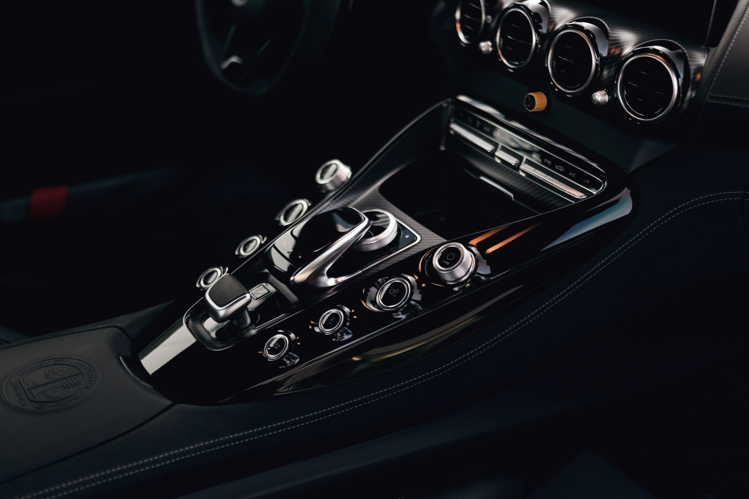 Фотографии Mercedes-AMG GTR