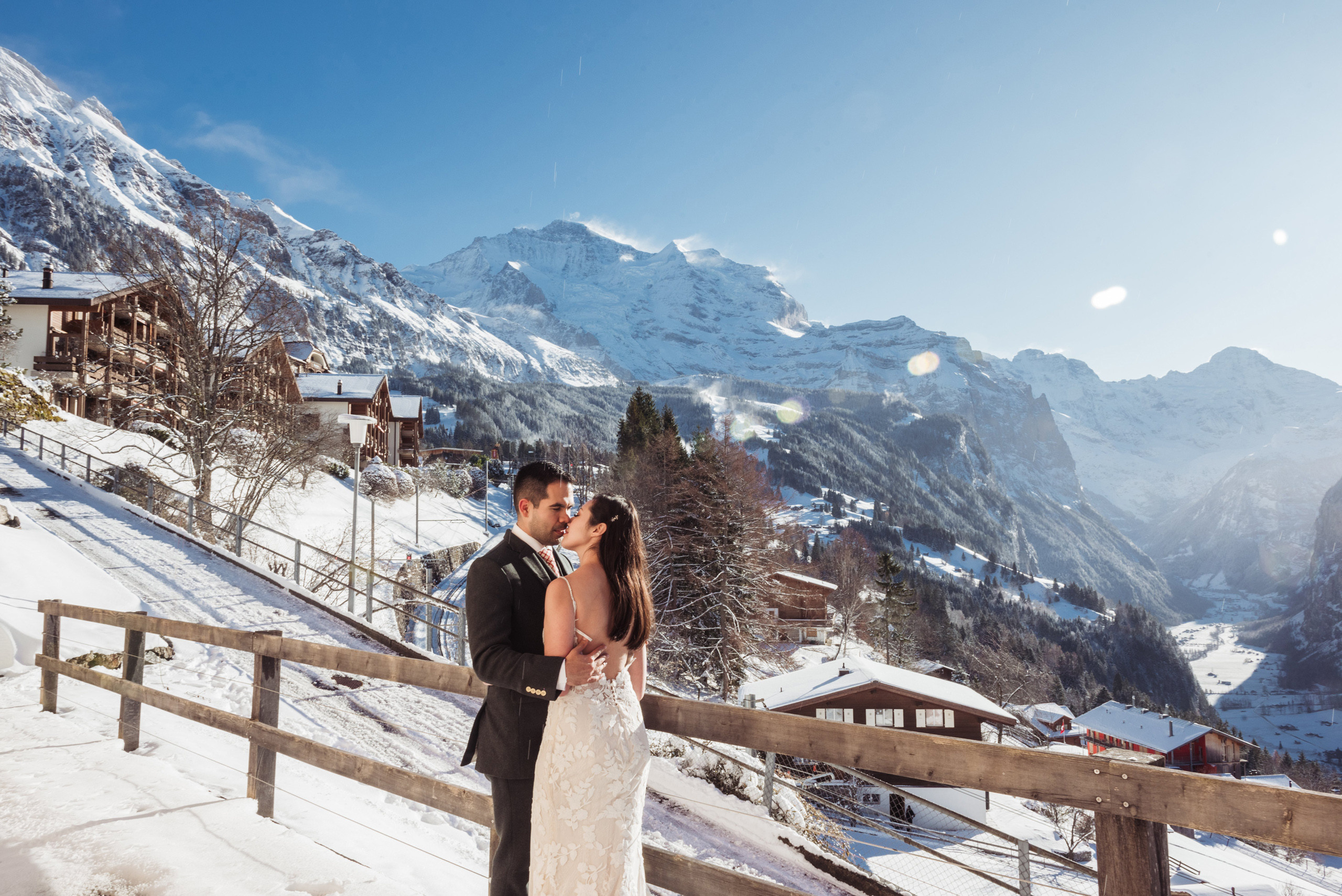 Lynda & Troy (Lauterbrunnen, Wengen). Photographer in Interlaken area