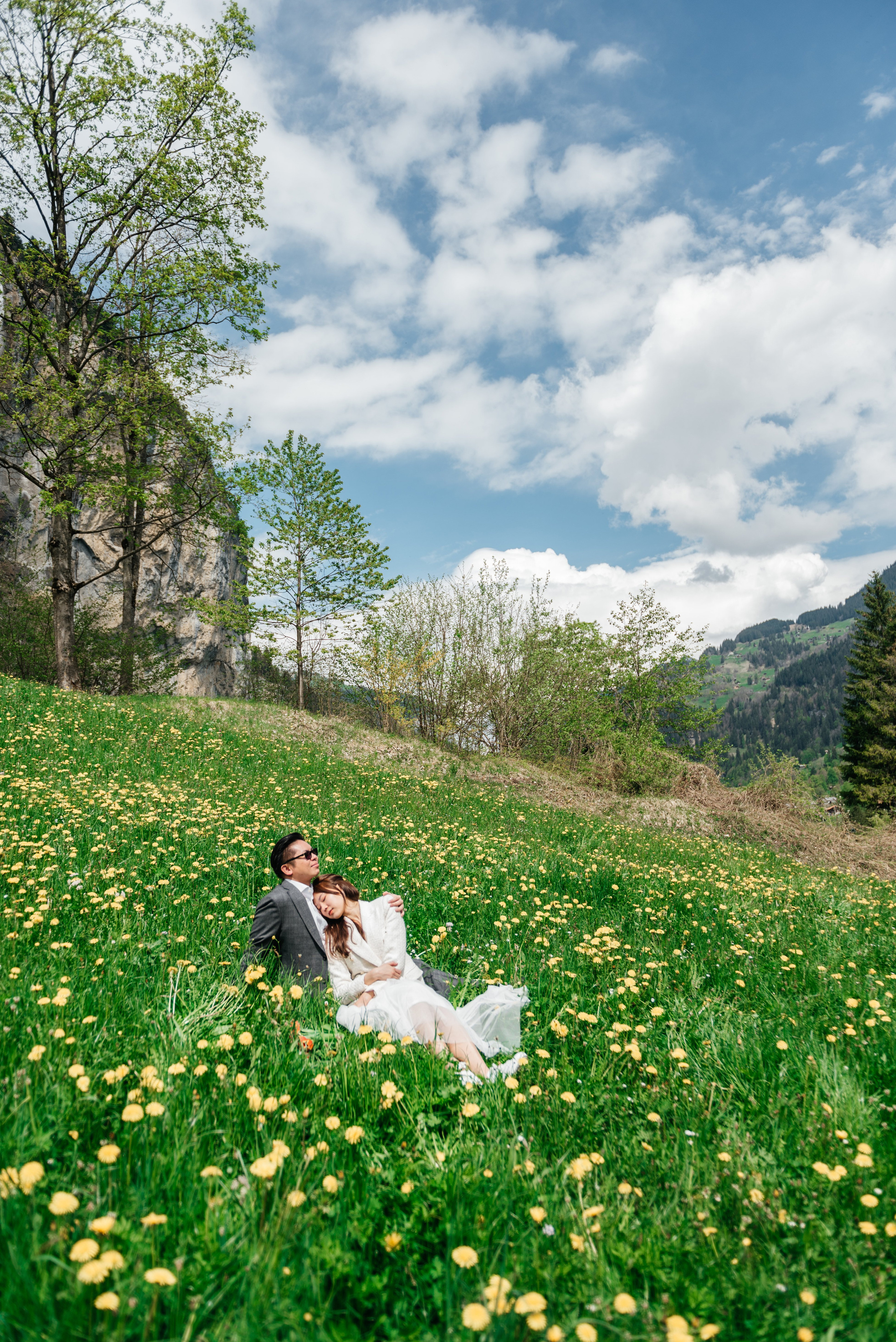 Hazel & Max (Lauterbrunnen, Wengen). Photographer in Interlaken area