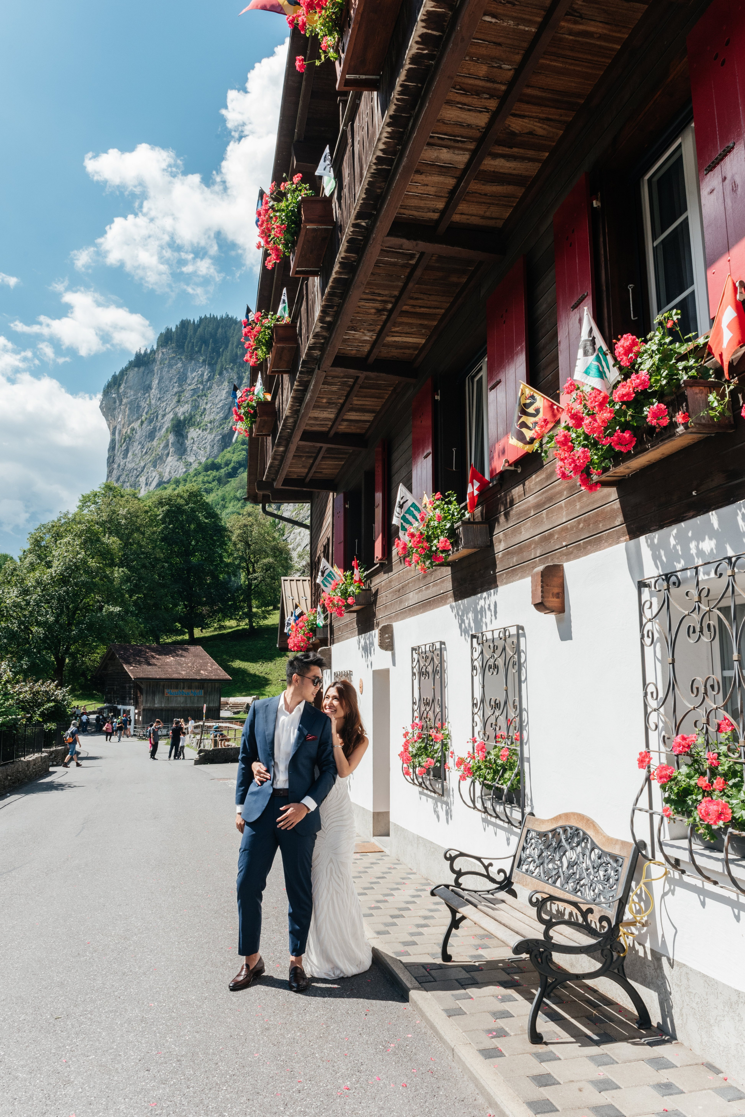 Sherlyn & Jason (Lauterbrunnen). Photographer in Interlaken area