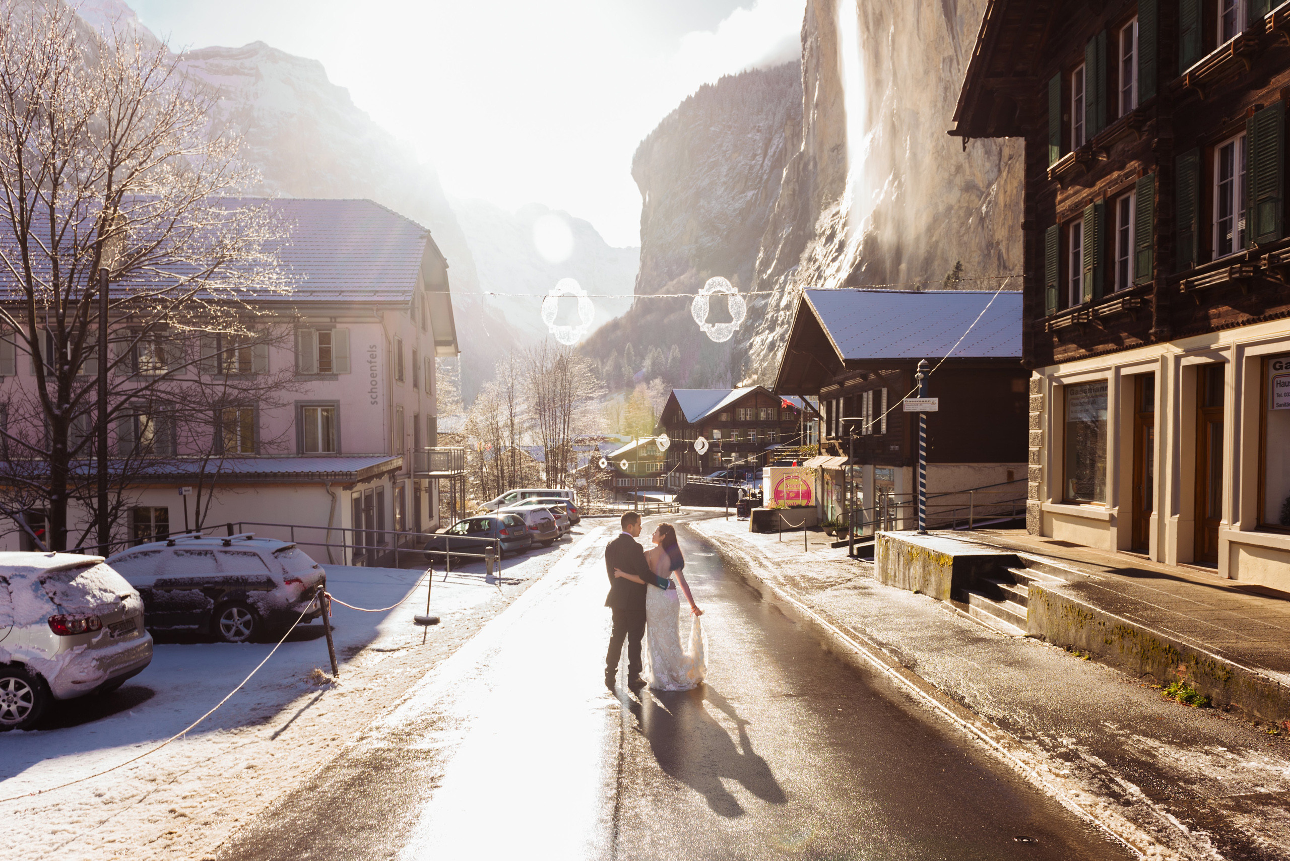 Lynda & Troy (Lauterbrunnen, Wengen). Photographer in Interlaken area