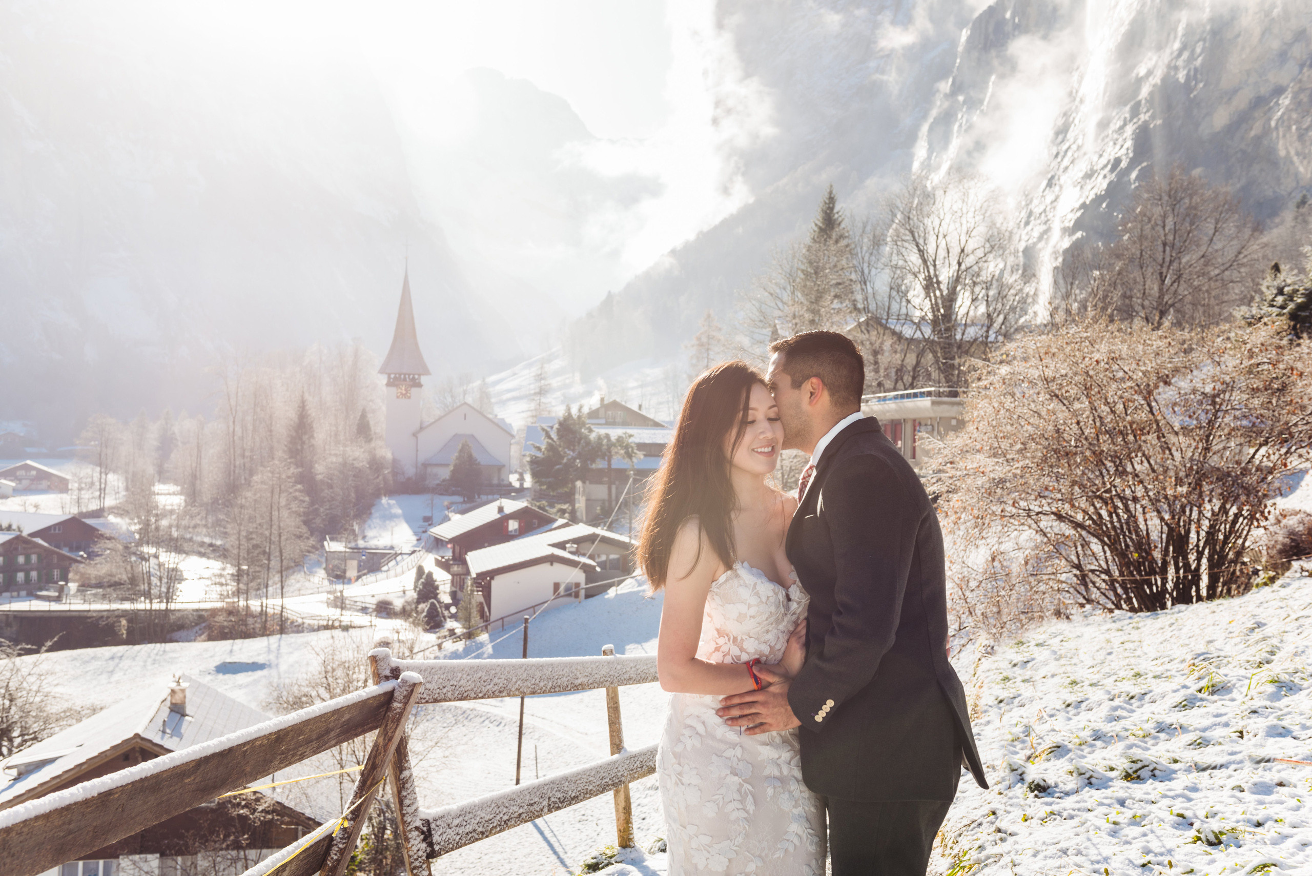 Lynda & Troy (Lauterbrunnen, Wengen). Photographer in Interlaken area