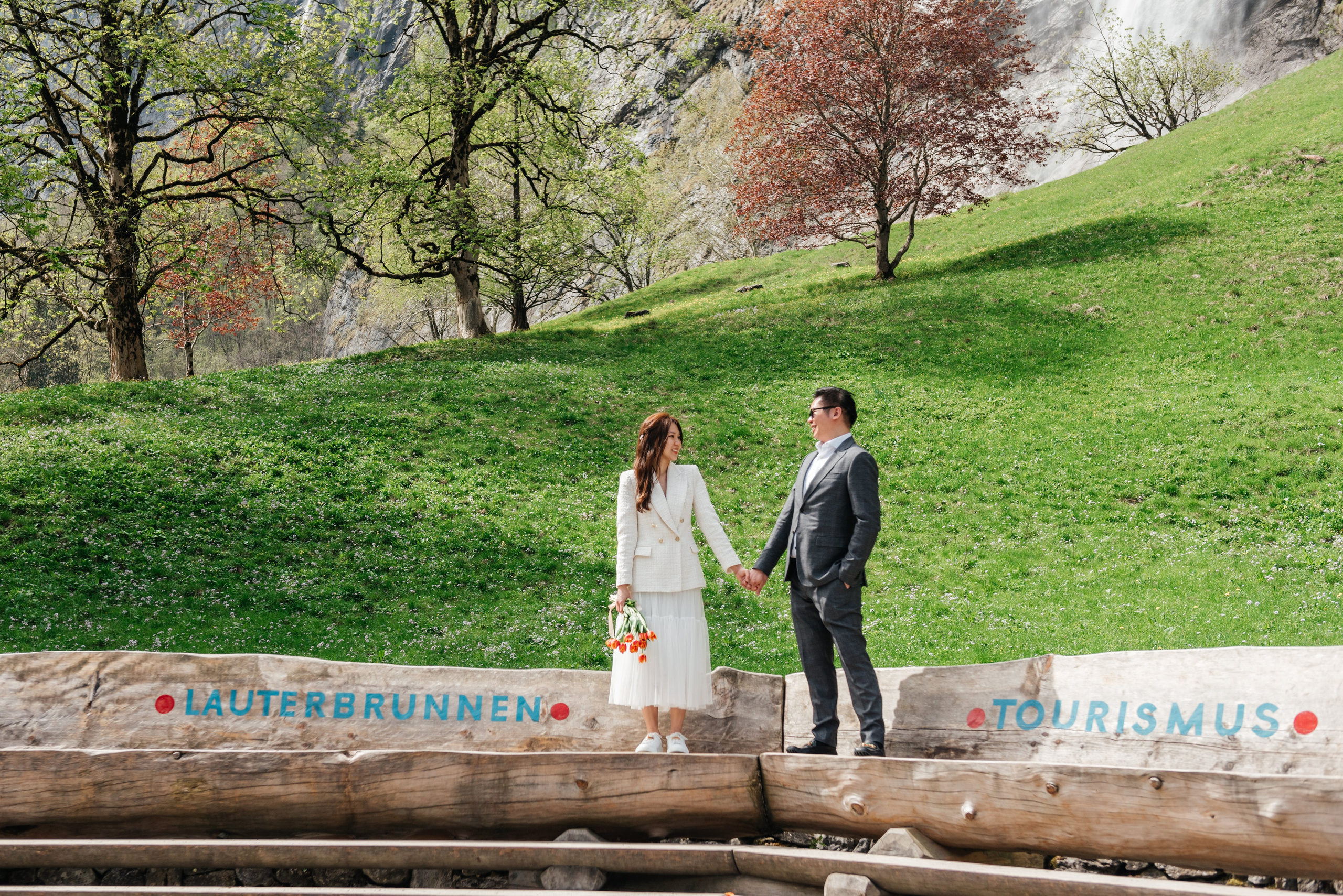 Hazel & Max (Lauterbrunnen, Wengen). Photographer in Interlaken area