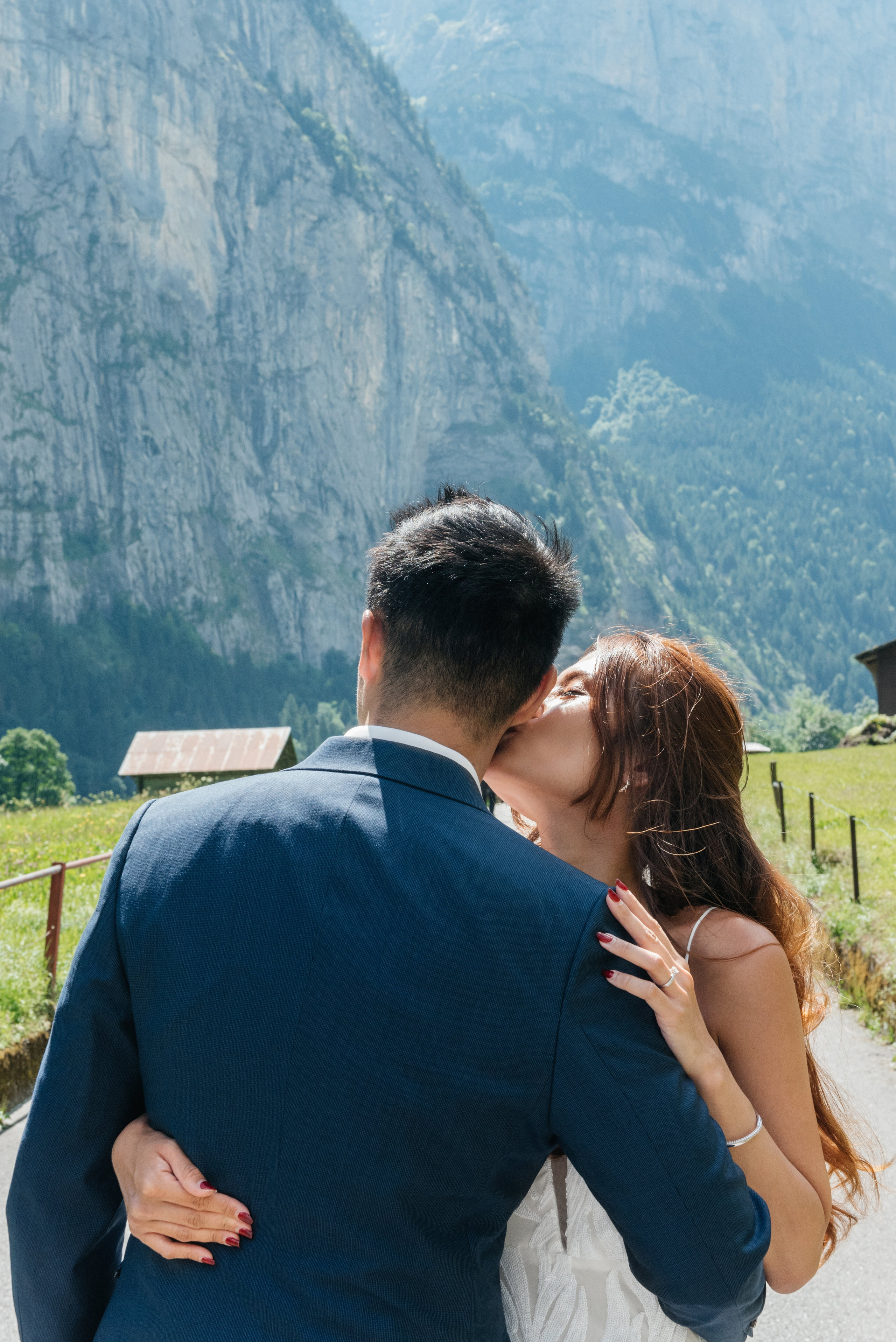 Sherlyn & Jason (Lauterbrunnen). Photographer in Interlaken area