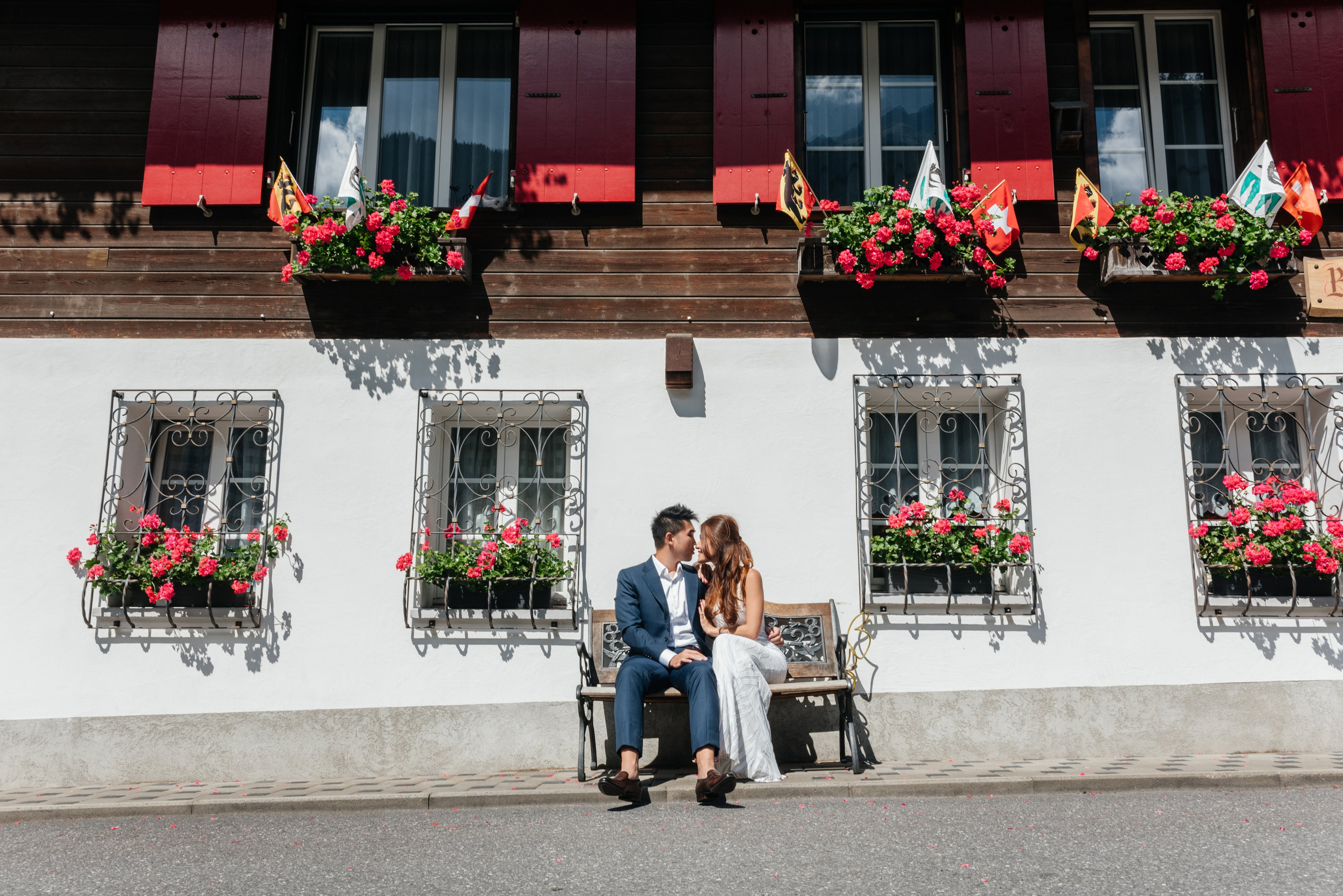 Sherlyn & Jason (Lauterbrunnen). Photographer in Interlaken area