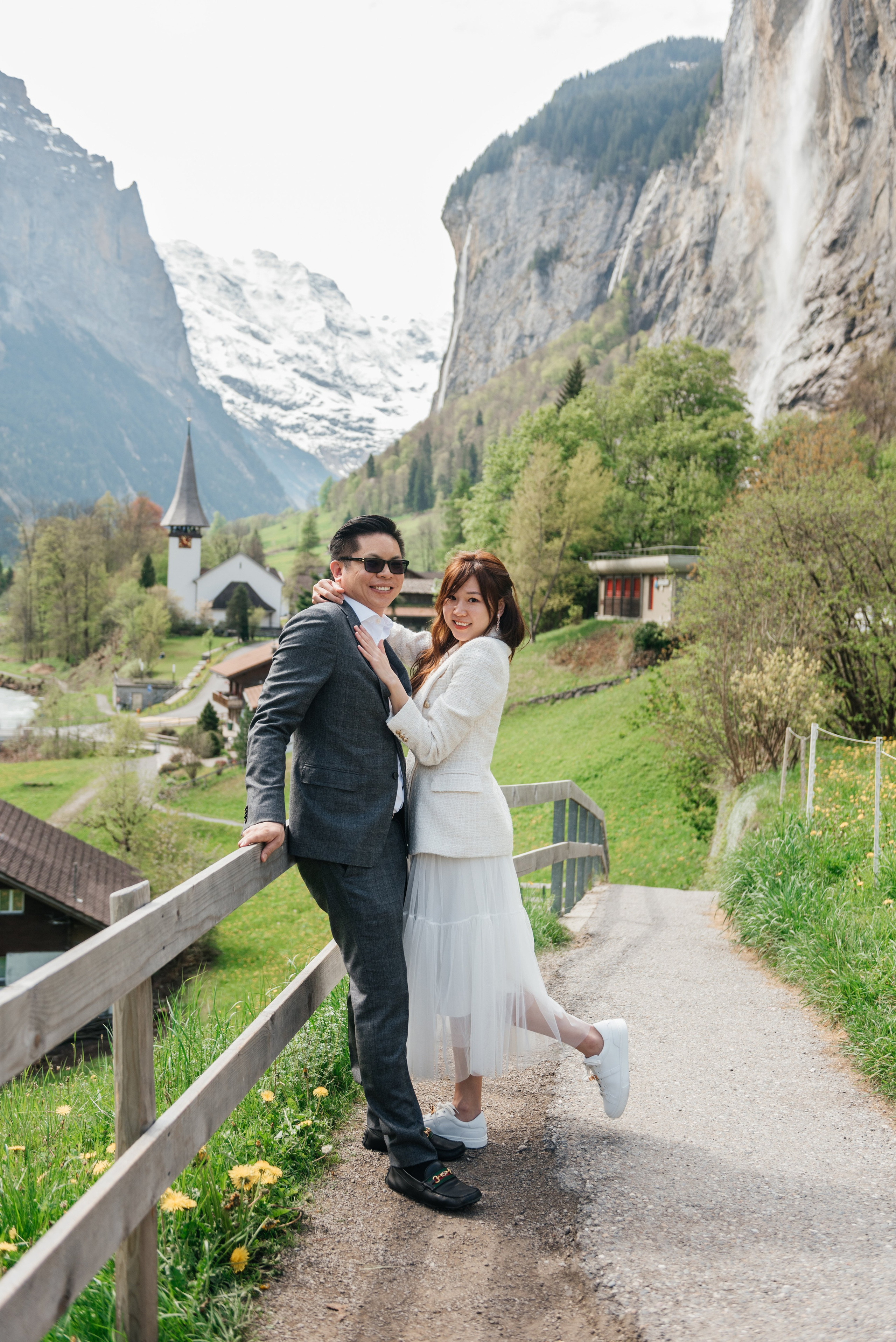 Hazel & Max (Lauterbrunnen, Wengen). Photographer in Interlaken area