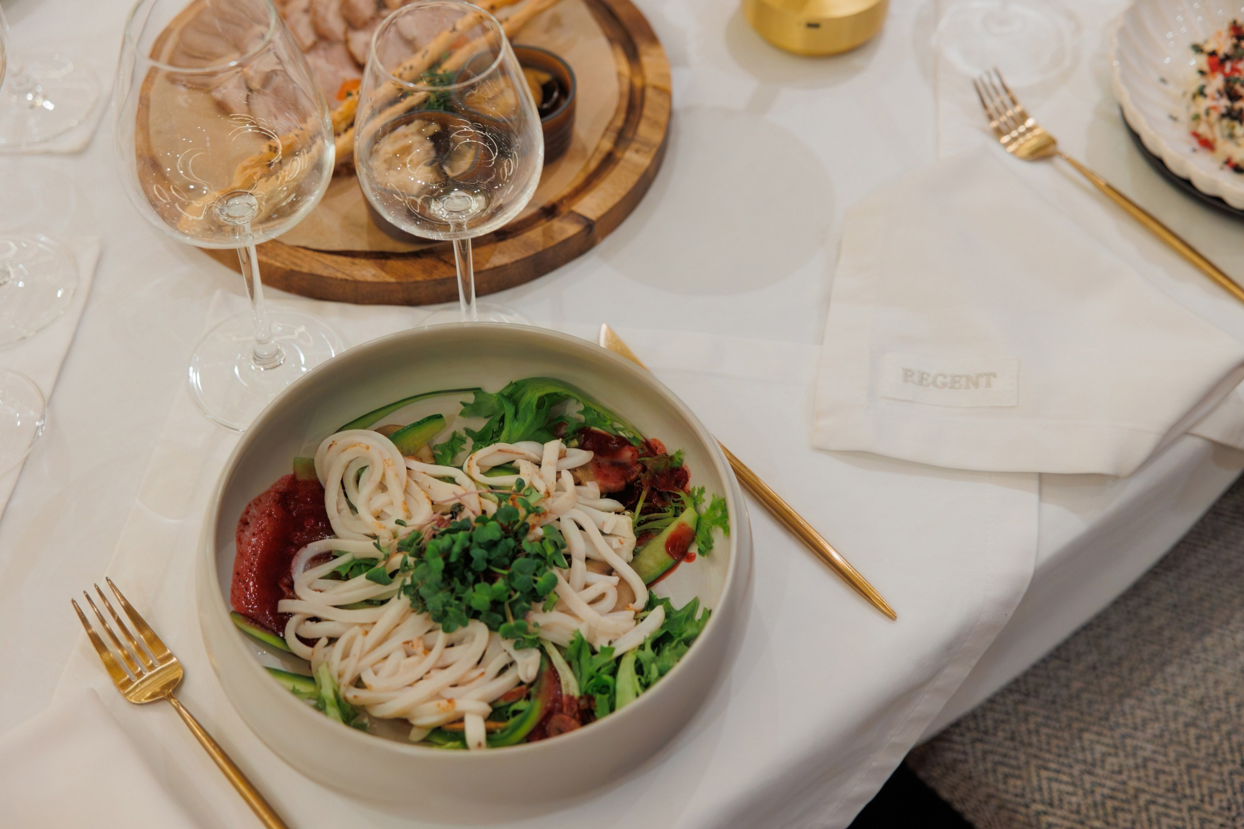 REGENT x InLove. СВОИ. ФОТООТЧЕТЫ-СОБЫТИЯ-МЕСТА