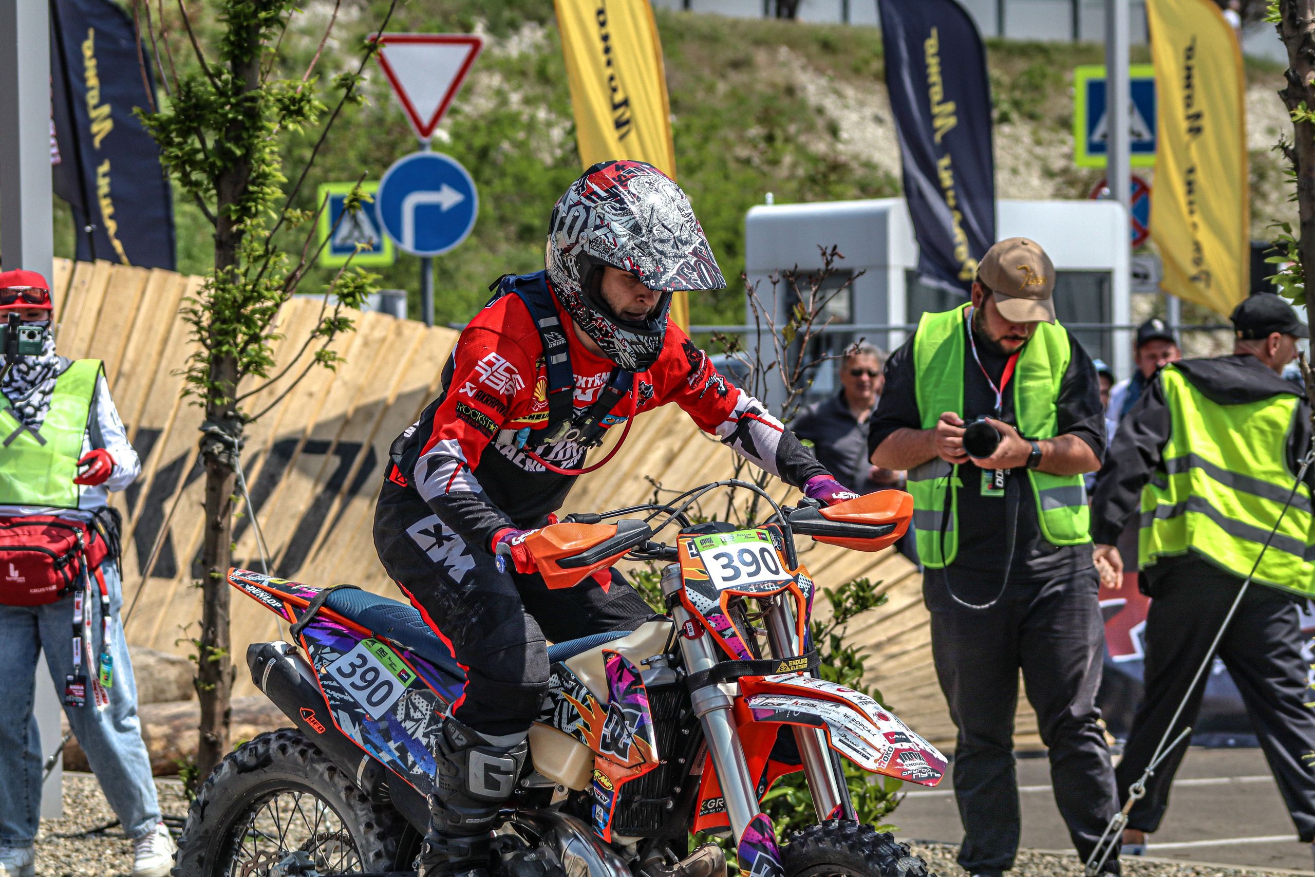Enduro. Ivaladimirovna1995.wfolio.pro