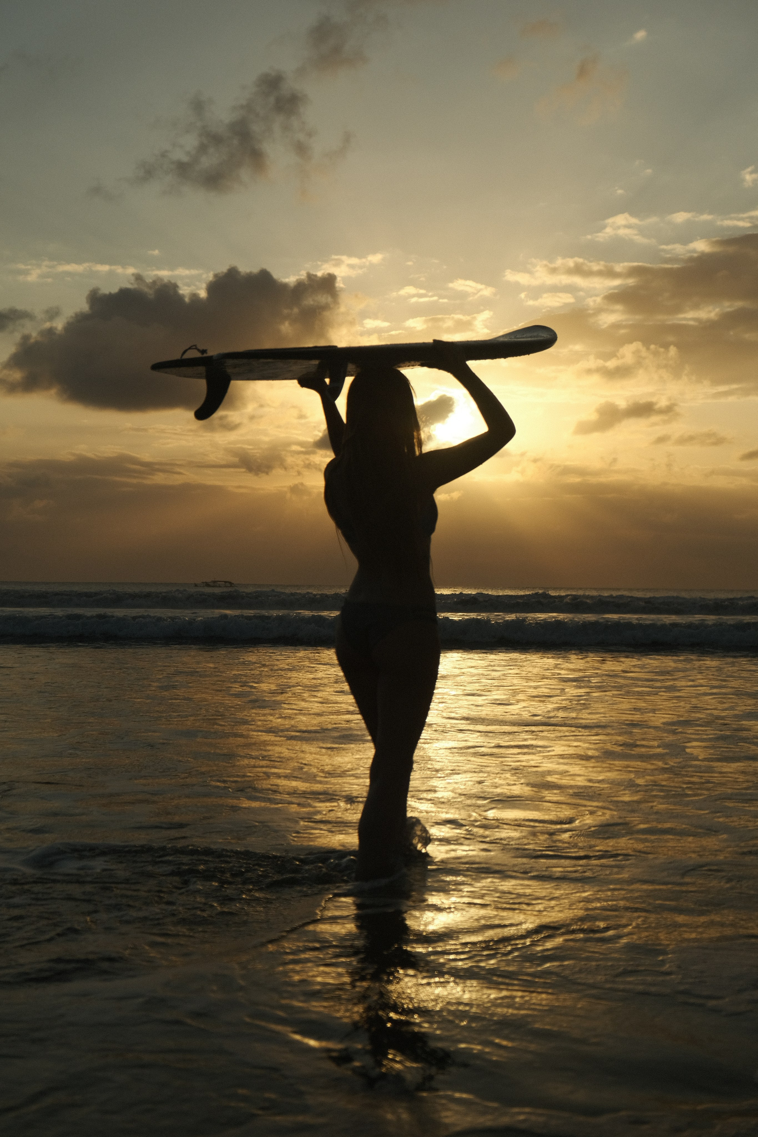 Lilu Surf Bali. Photographer | Retoucher