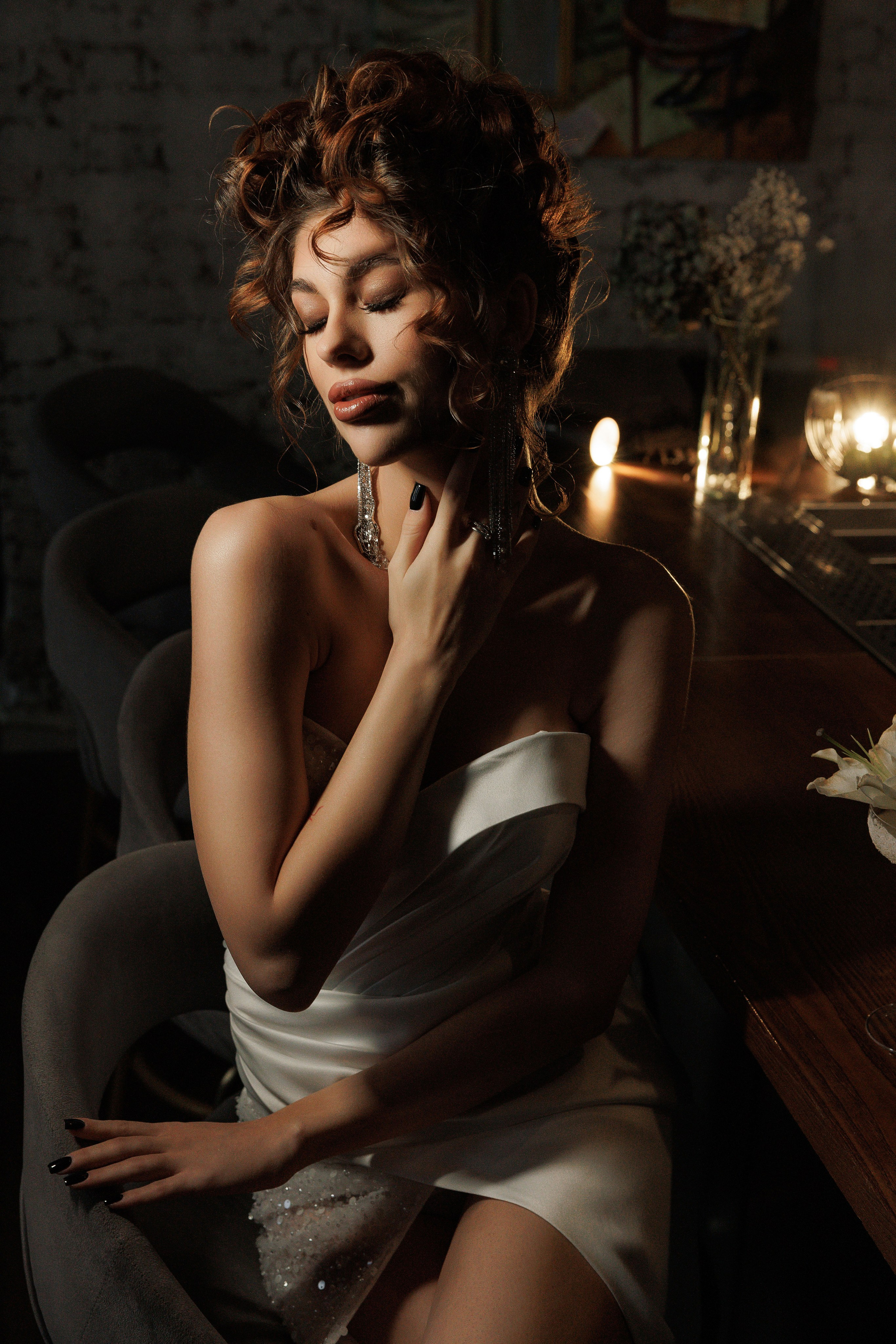 Свадебная серия в баре. Свадебный и семейный фотограф  во Владивостоке Ольга Украинец