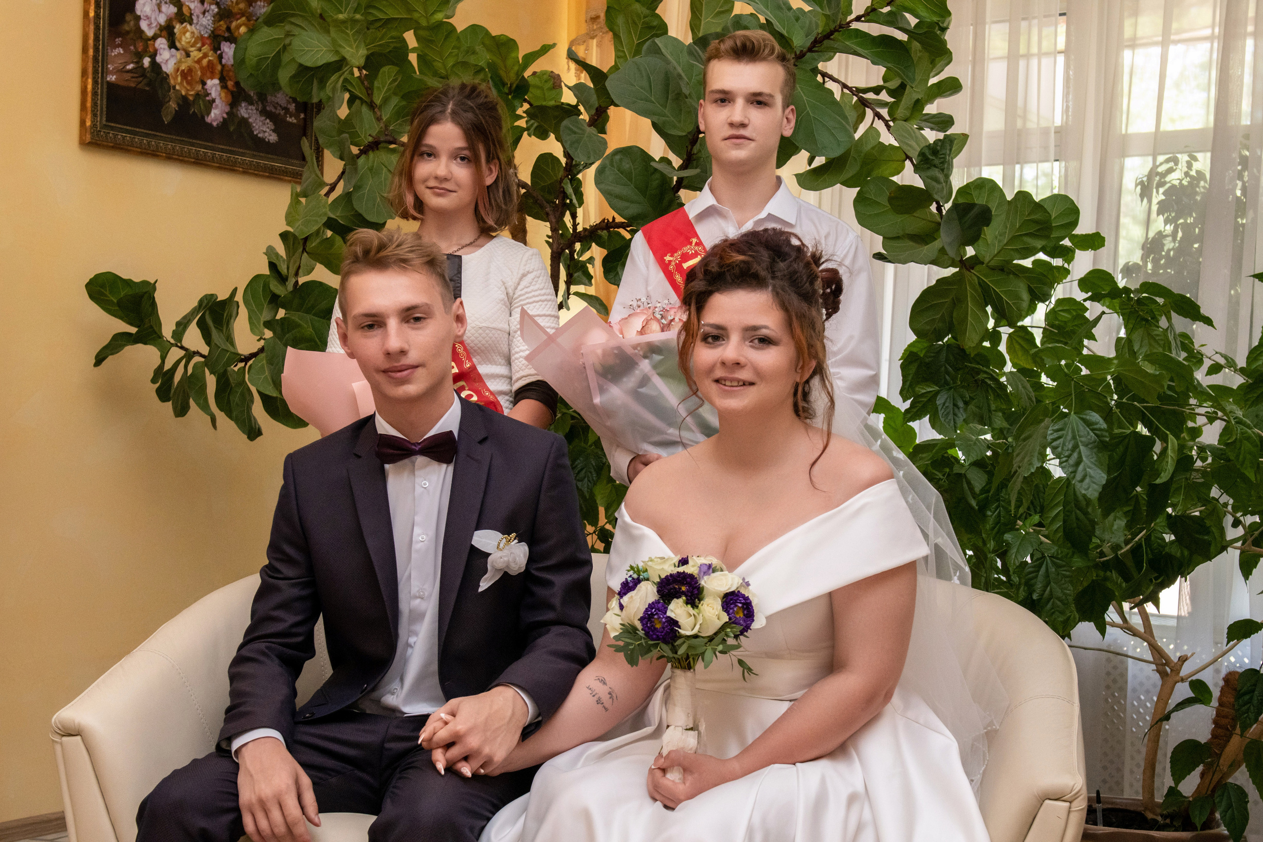 Никита и Любовь, фотосъемка в ЗАГСе и прогулки. Фотограф в городе Электросталь Ногинск Москва — Алексей Закхеев