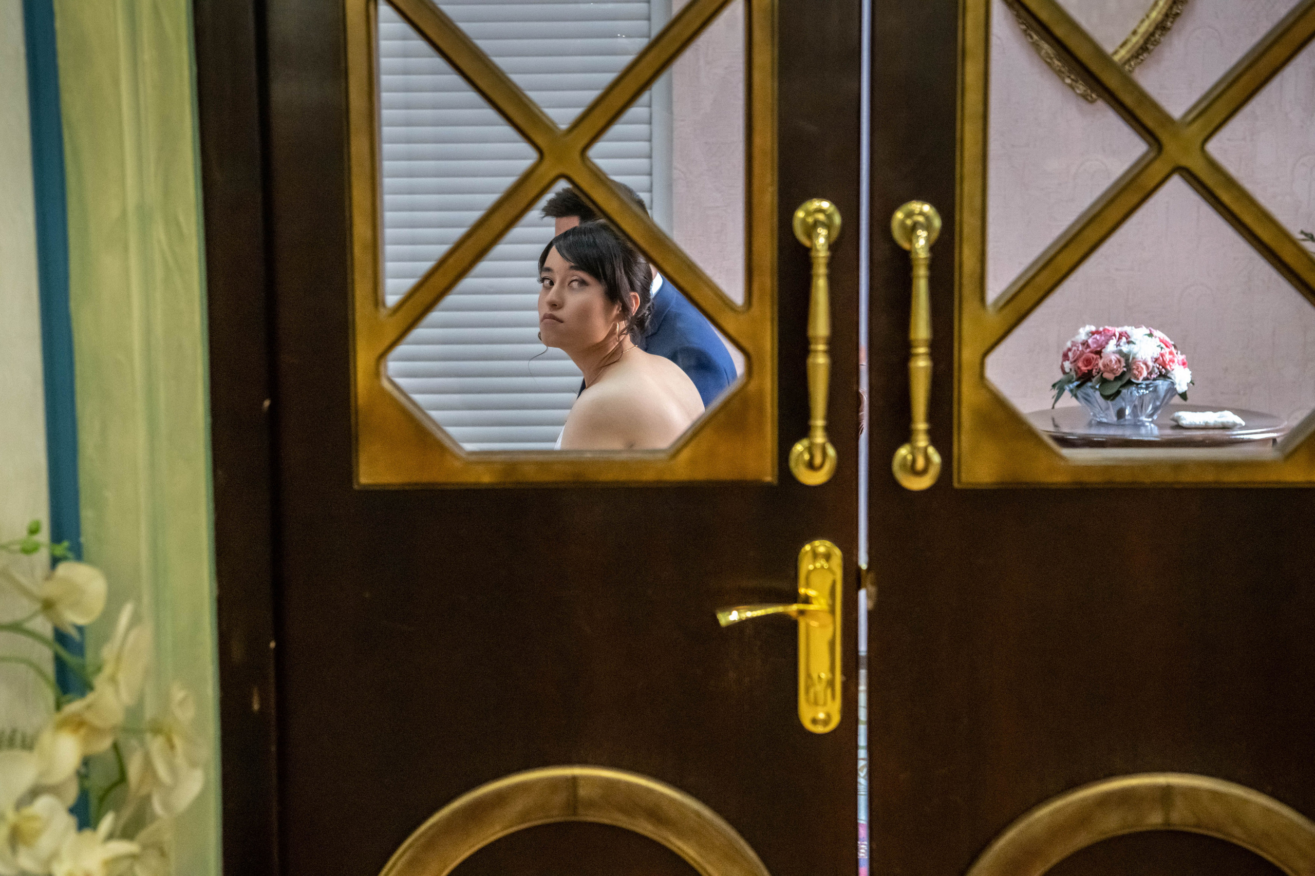 Камолиддин и Ситора, фотосъемка в ЗАГСе и прогулки. Фотограф в городе Электросталь Ногинск Москва — Алексей Закхеев