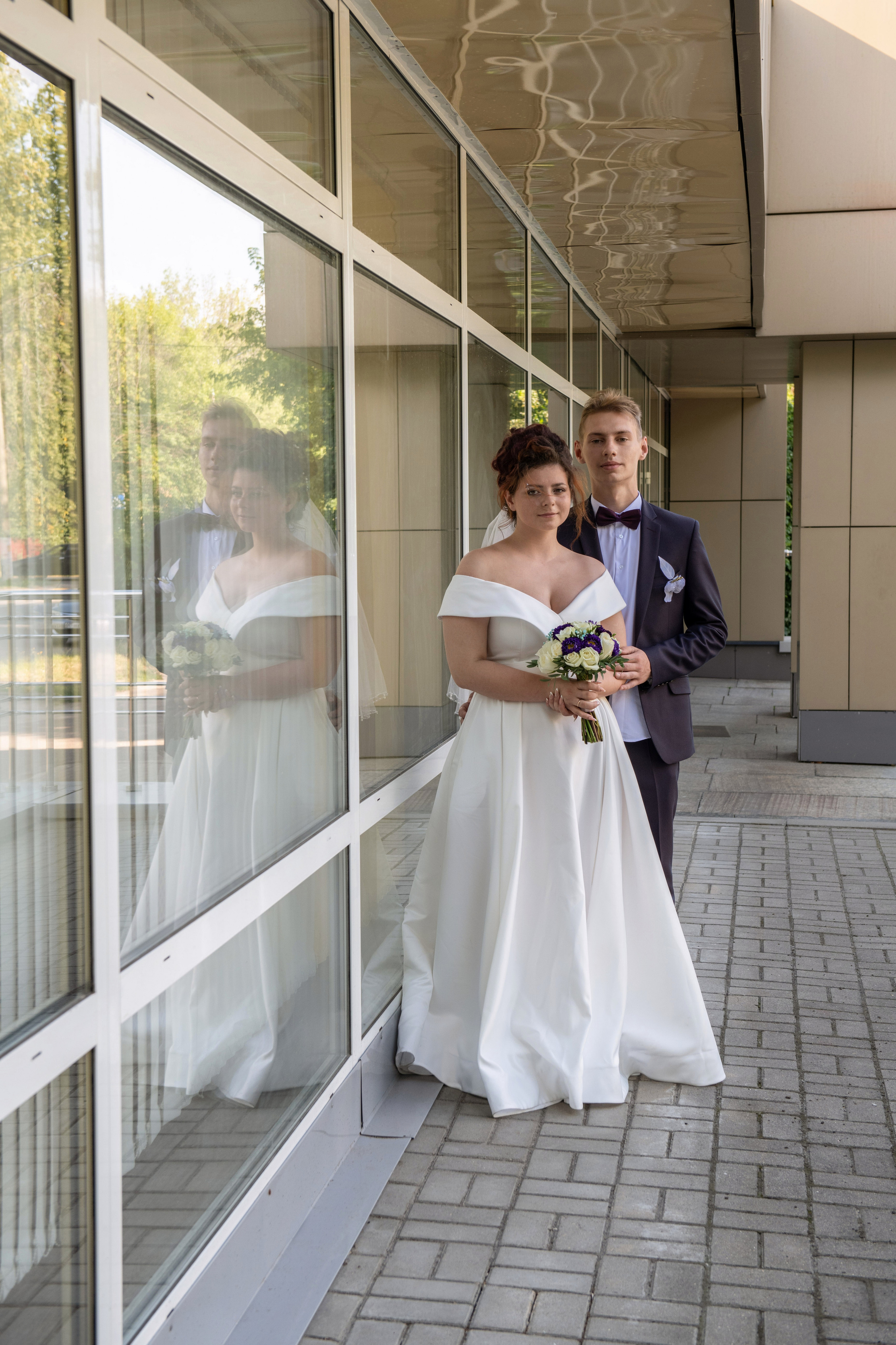 Никита и Любовь, фотосъемка в ЗАГСе и прогулки. Фотограф в городе Электросталь Ногинск Москва — Алексей Закхеев