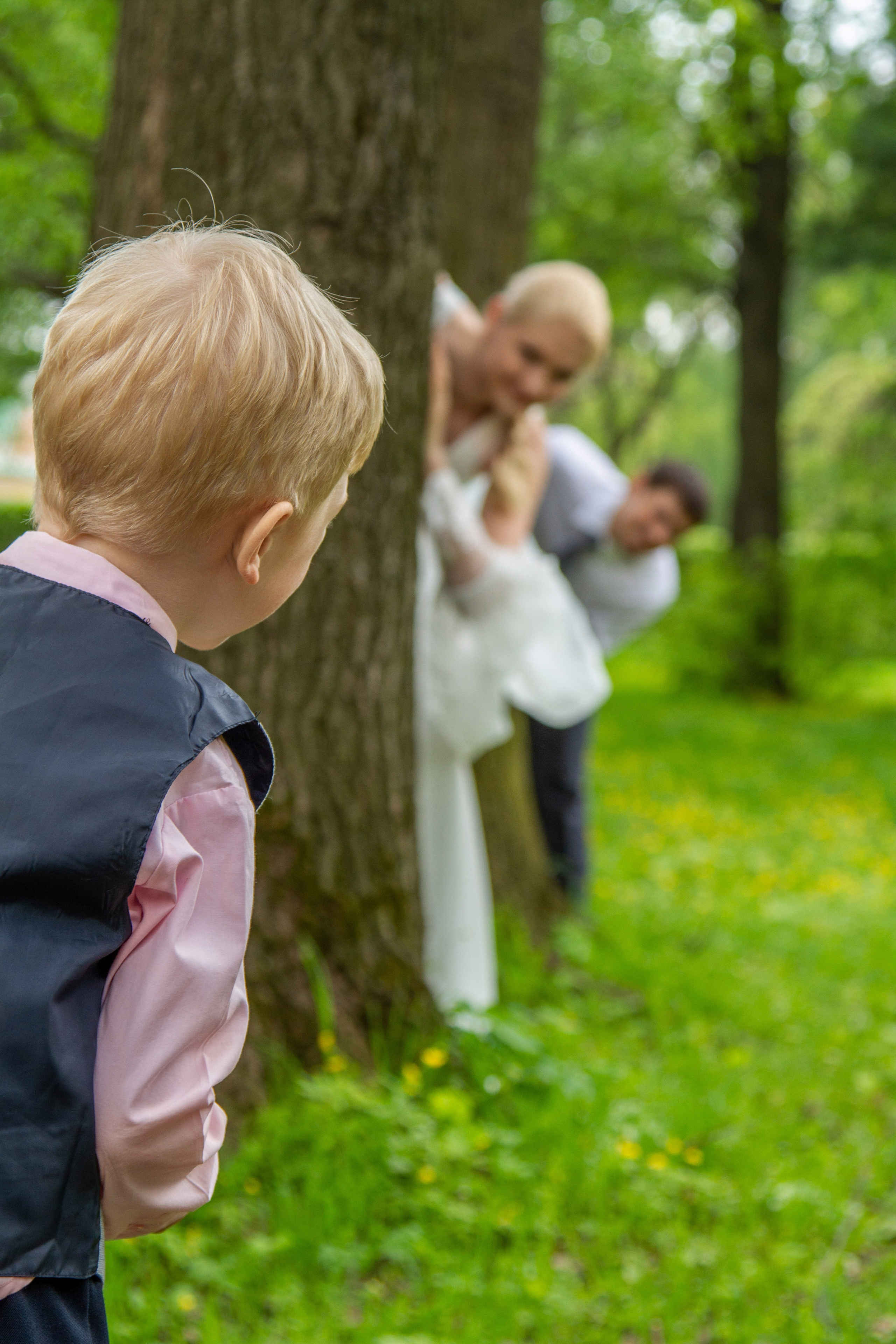 Игорь, Виктория и Никита, фотосъемка прогулки. Фотограф в городе Электросталь Ногинск Москва — Алексей Закхеев