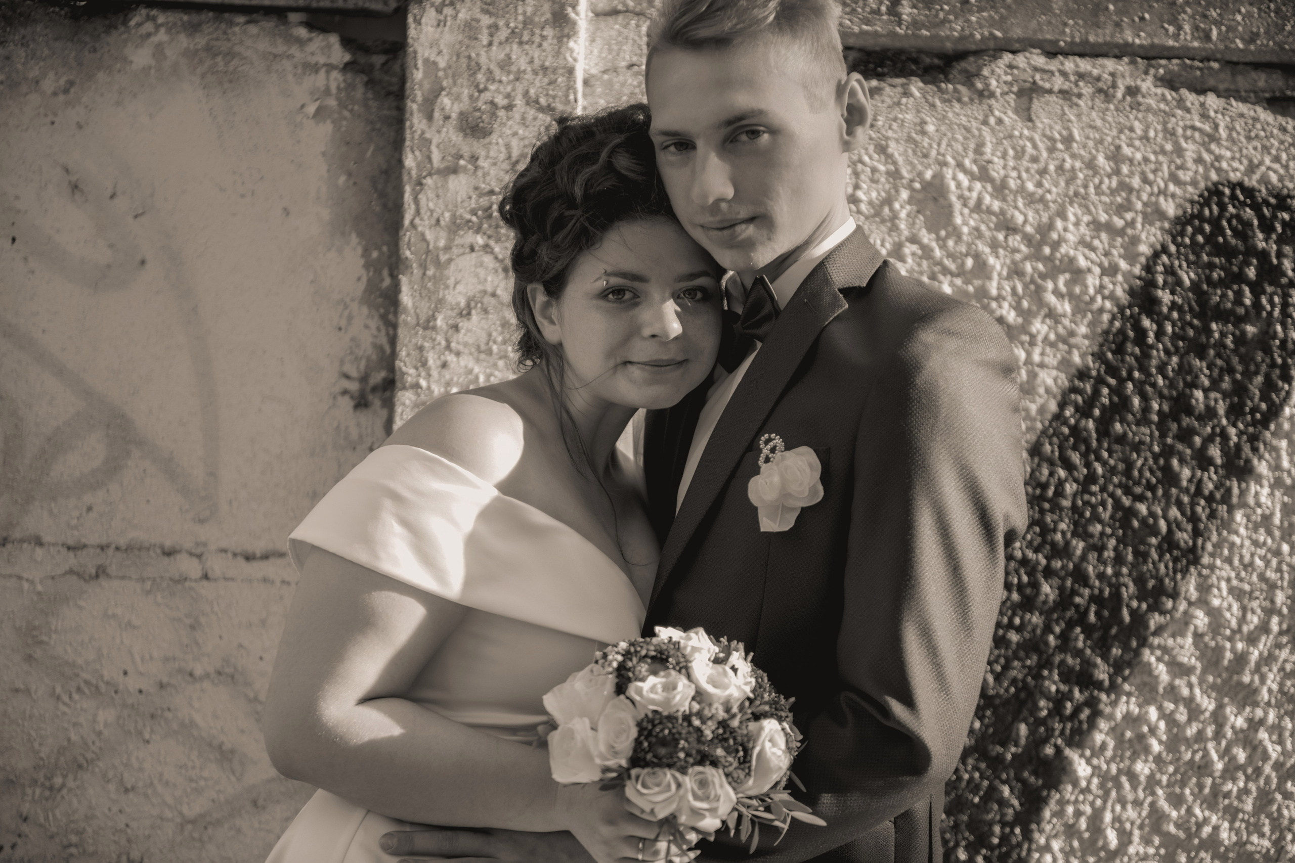 Никита и Любовь, фотосъемка в ЗАГСе и прогулки. Фотограф в городе Электросталь Ногинск Москва — Алексей Закхеев