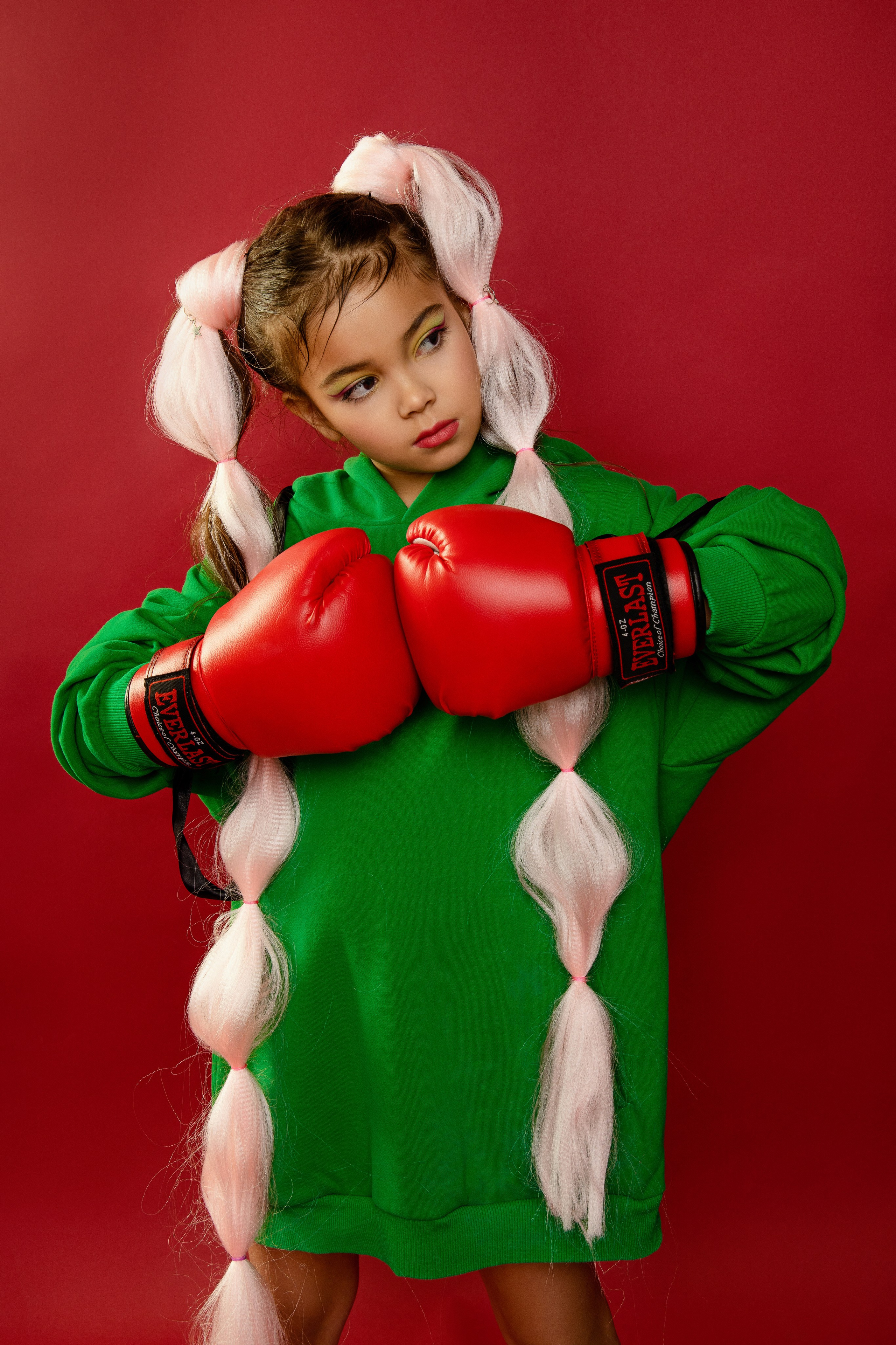 Модный бокс. Студия Soft Light, макияж Александра Стурова, причёски Ксения Матджанова. Татьяна Мирзоян